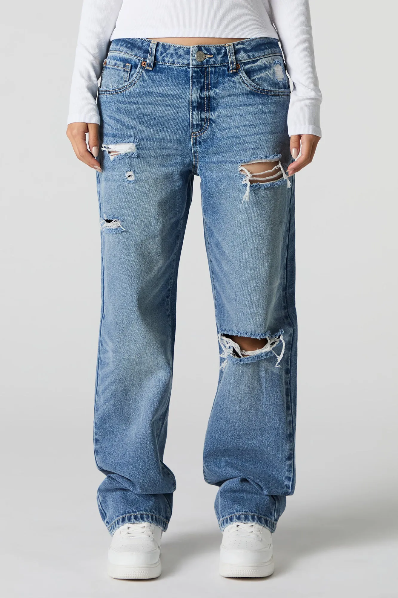 Jean jambe droite ample tombante d'aspect usé sold by Urban Planet product image thumbnail 2