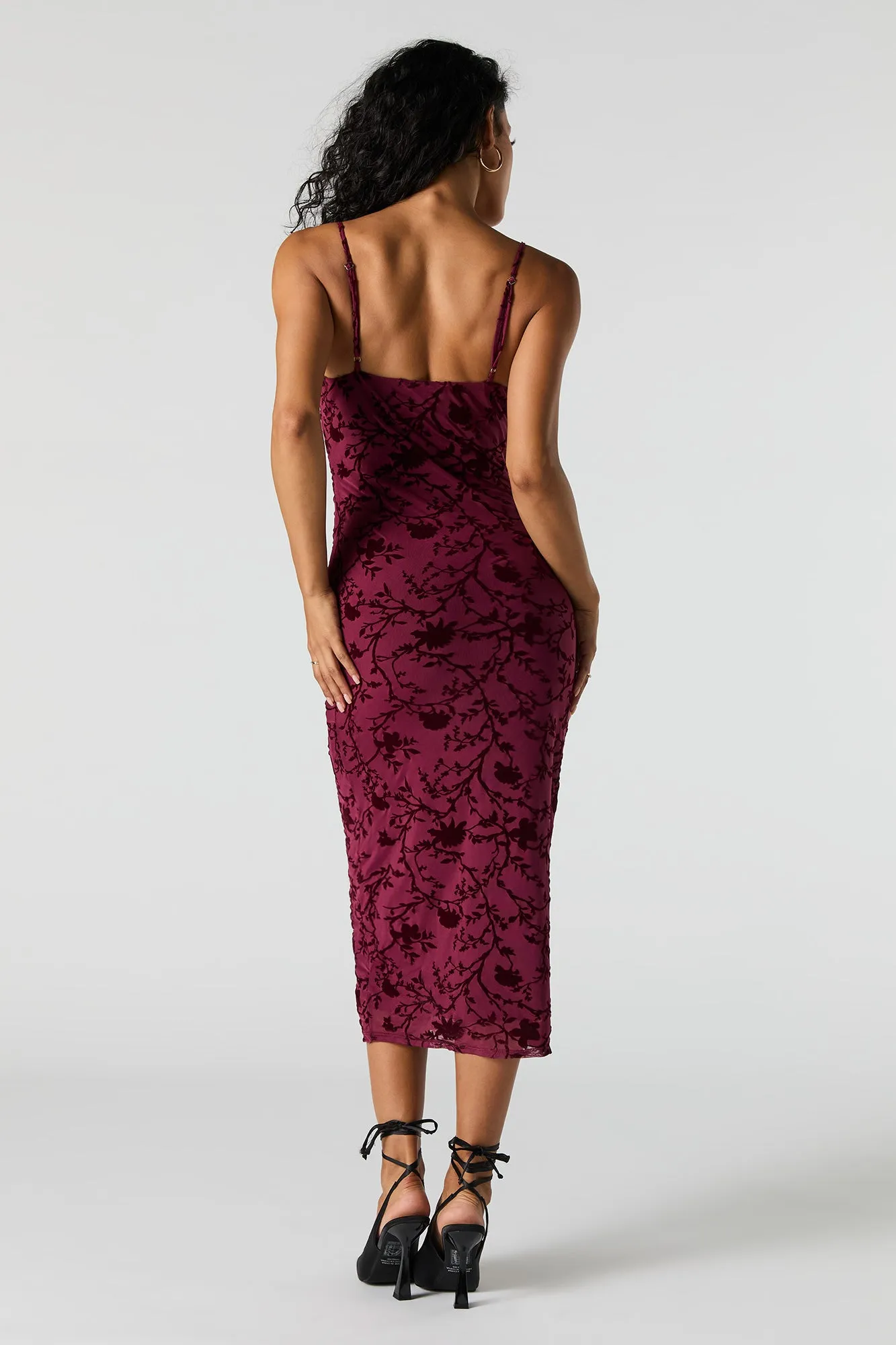 Robe midi fleurie en filet avec col châle sold by Urban Planet product image thumbnail 3