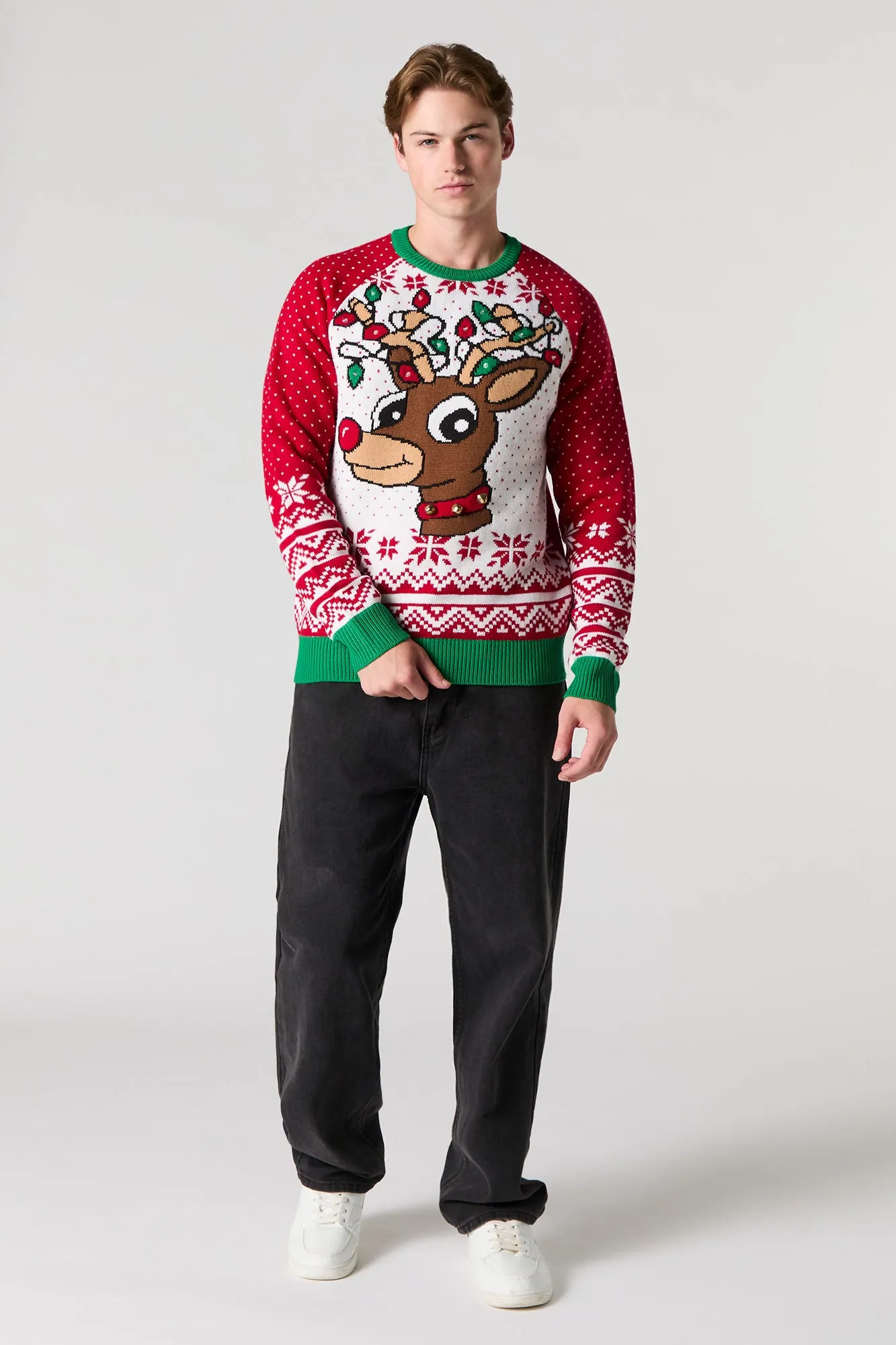 Chandail Hideux Noël à imprimé Rudolph illuminé sold by Urban Planet product image thumbnail 3