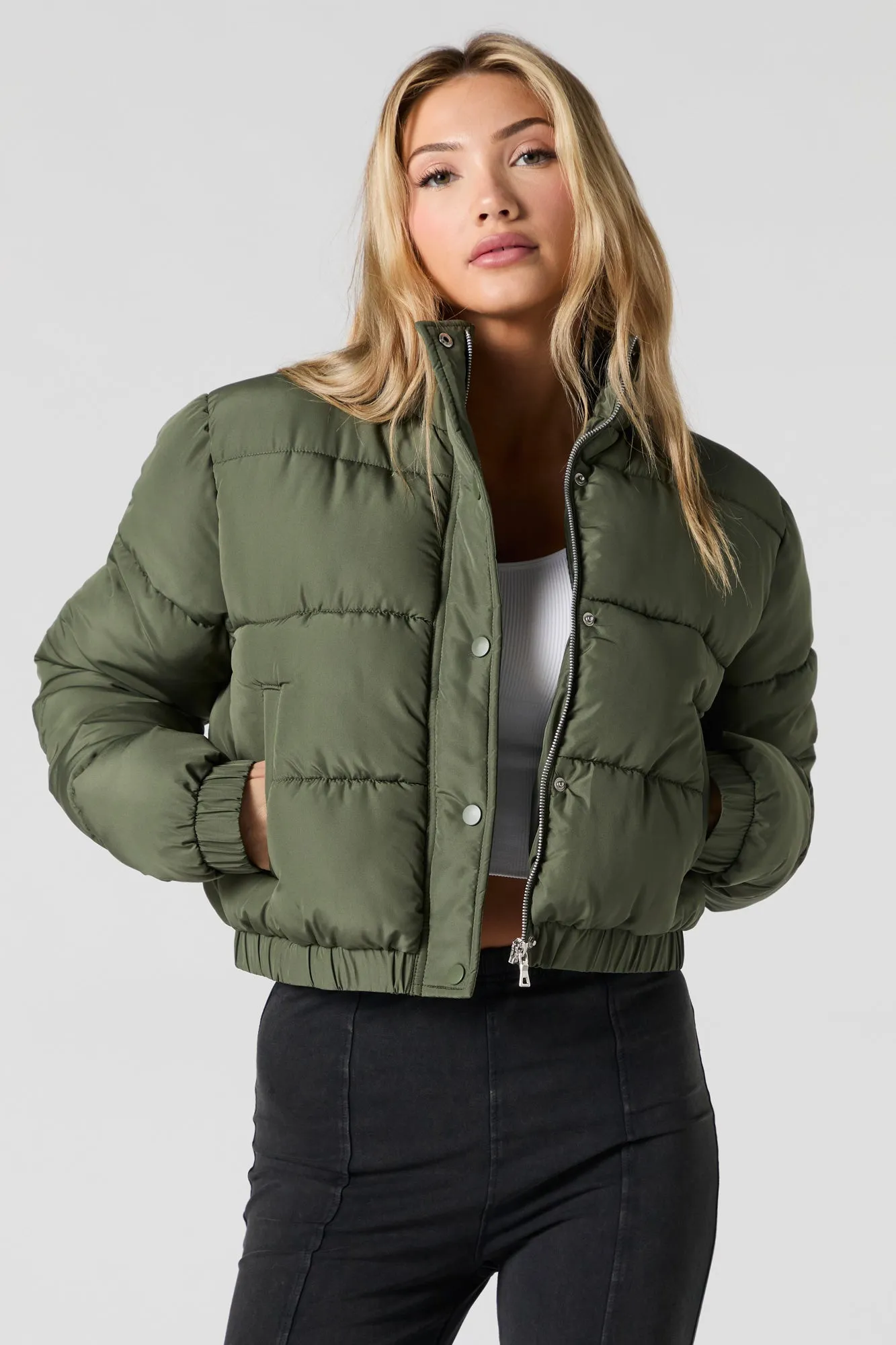 Blouson bouffant boutonné sold by Urban Planet