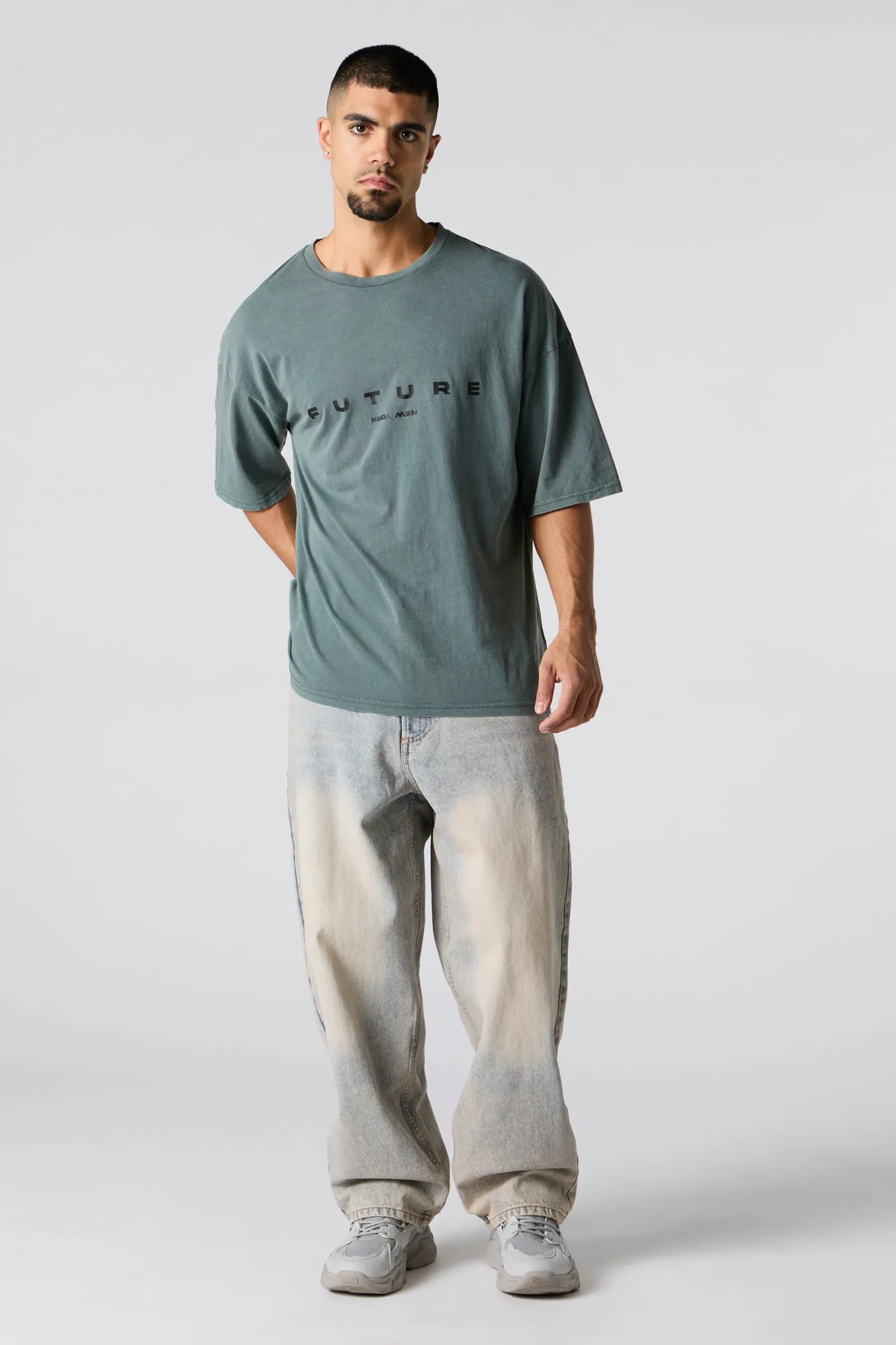 T-shirt surdimensionné imprimé avec motif brodé au dos sold by Urban Planet product image thumbnail 5