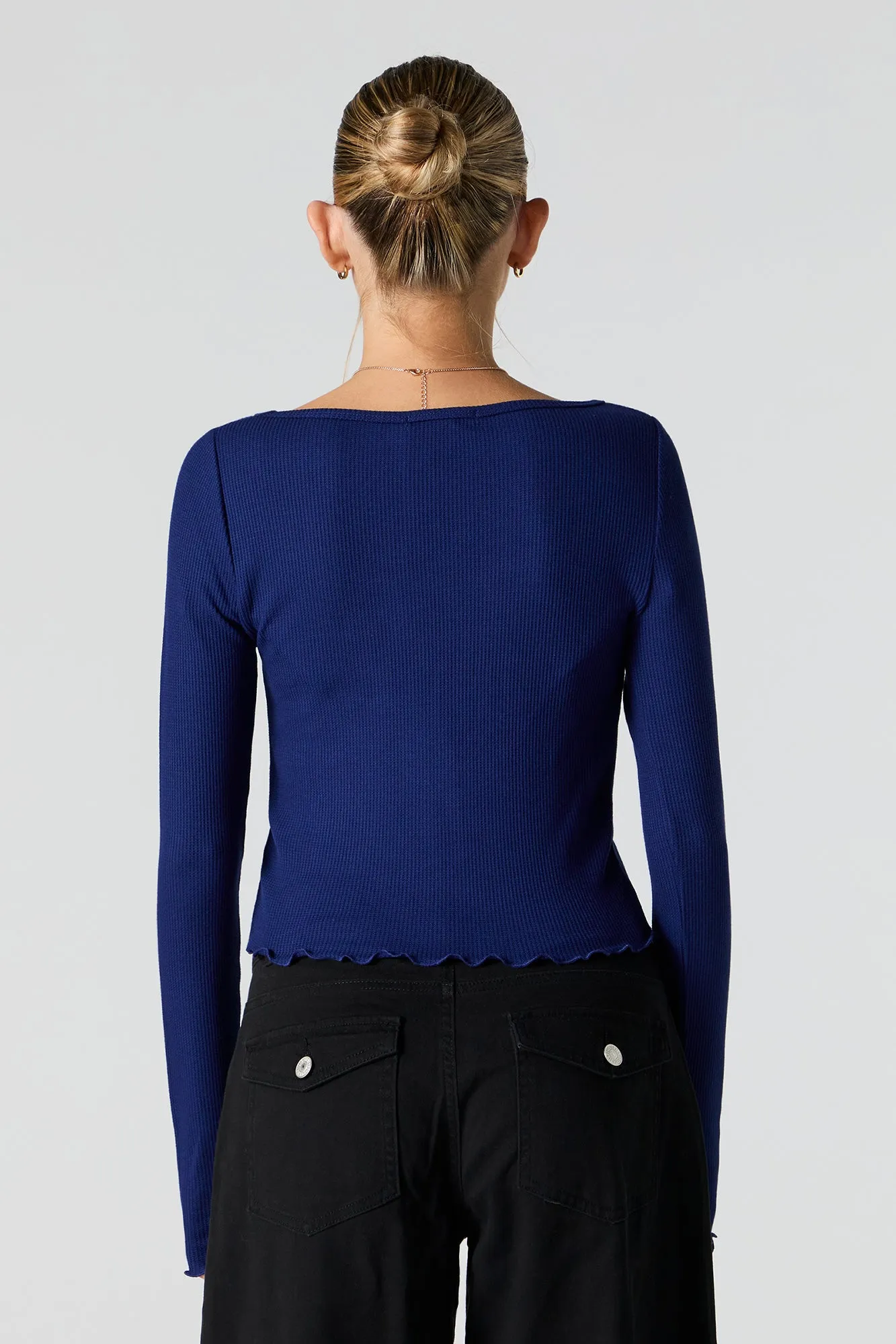 Haut en tricot gaufré à manches longues avec encolure dégagée sold by Urban Planet product image thumbnail 2