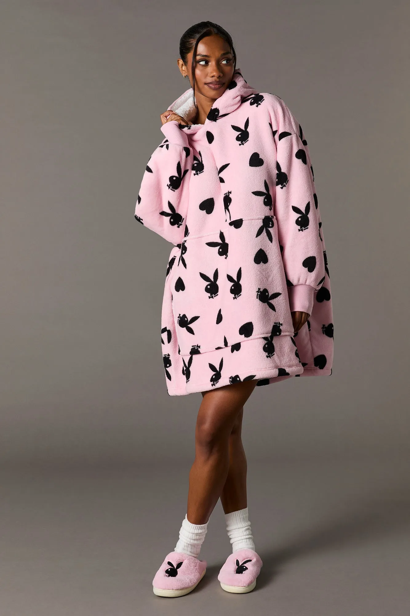 Chandail surdimensionné à imprimé Playboy sold by Urban Planet product image thumbnail 3