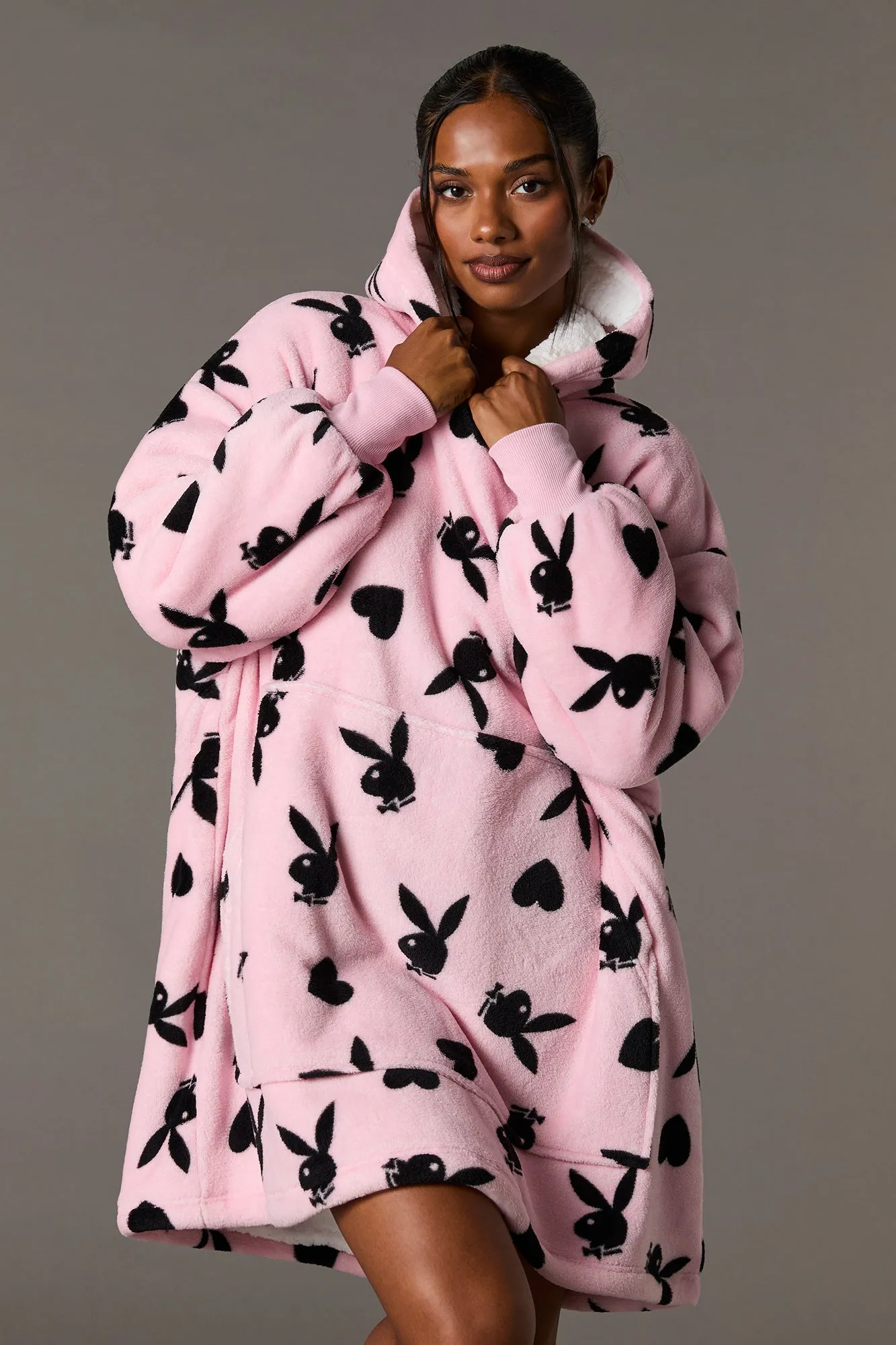 Chandail surdimensionné à imprimé Playboy sold by Urban Planet