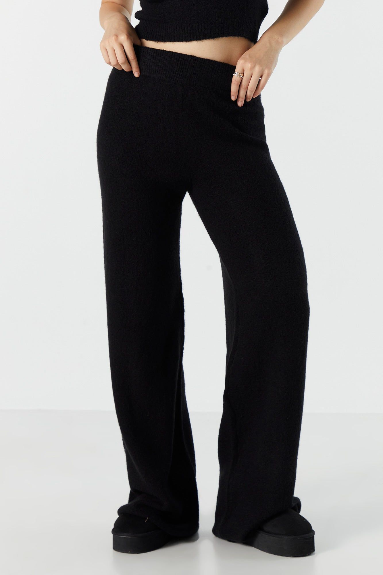 Pantalon moussu à jambes larges sold by Urban Planet product image thumbnail 2