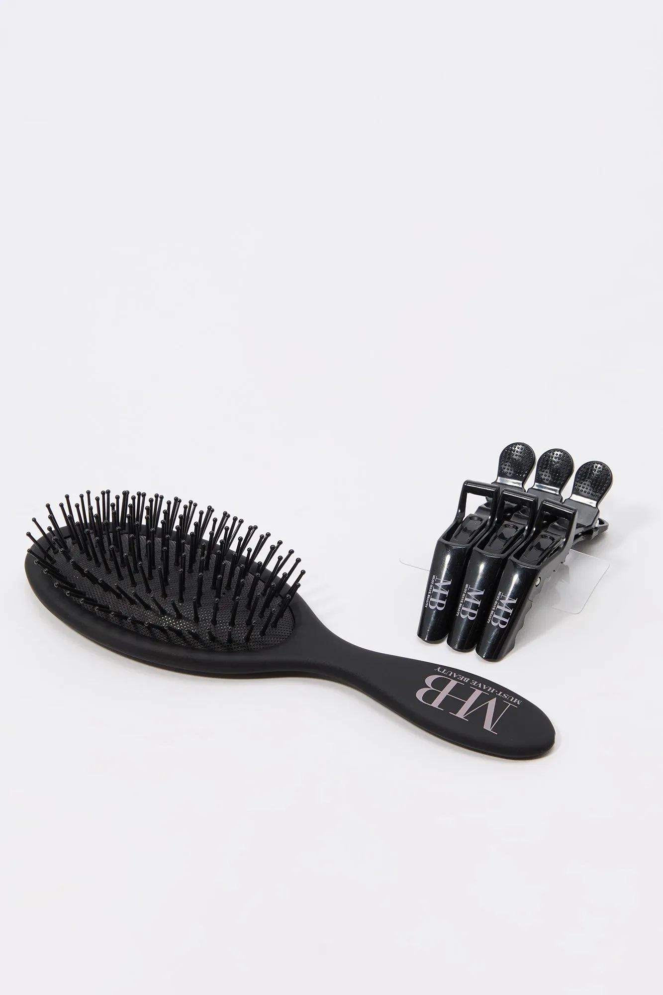 Hair Brush & Blow Dry Clip Set (4 Pcs) sold by Urban Planet product image thumbnail 4