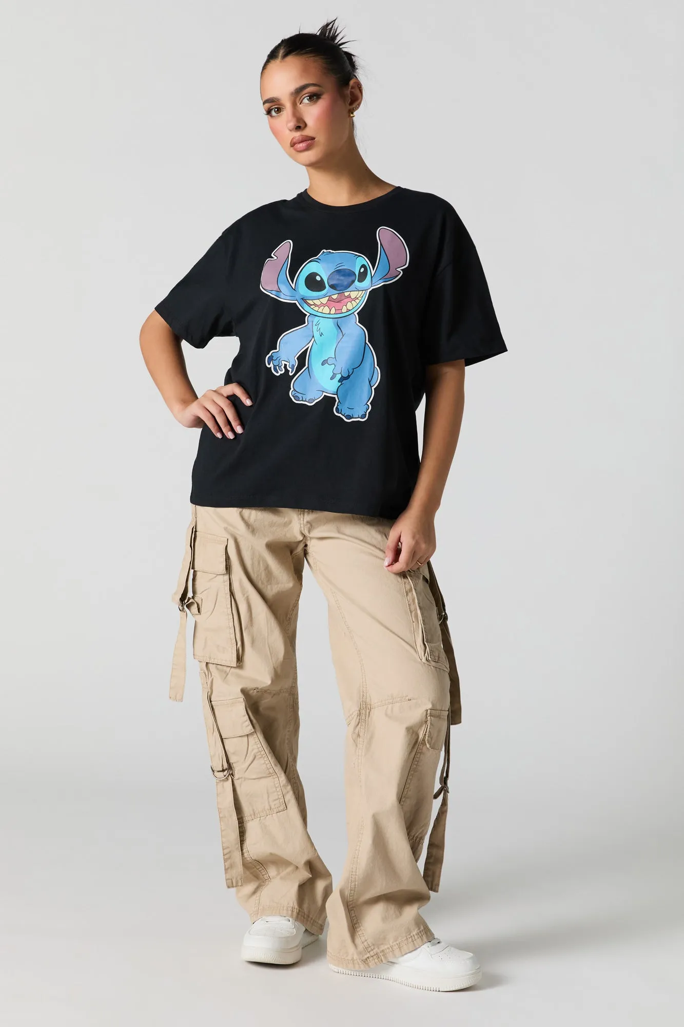 T-shirt coupe garçonne noir à imprimé Stitch sold by Urban Planet product image thumbnail 3