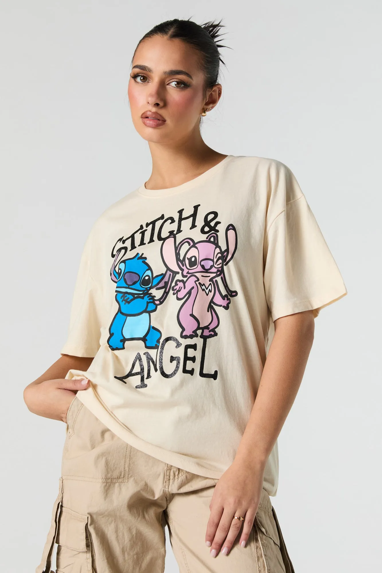 T-shirt coupe garçonne à imprimé Stitch & Angel sold by Urban Planet
