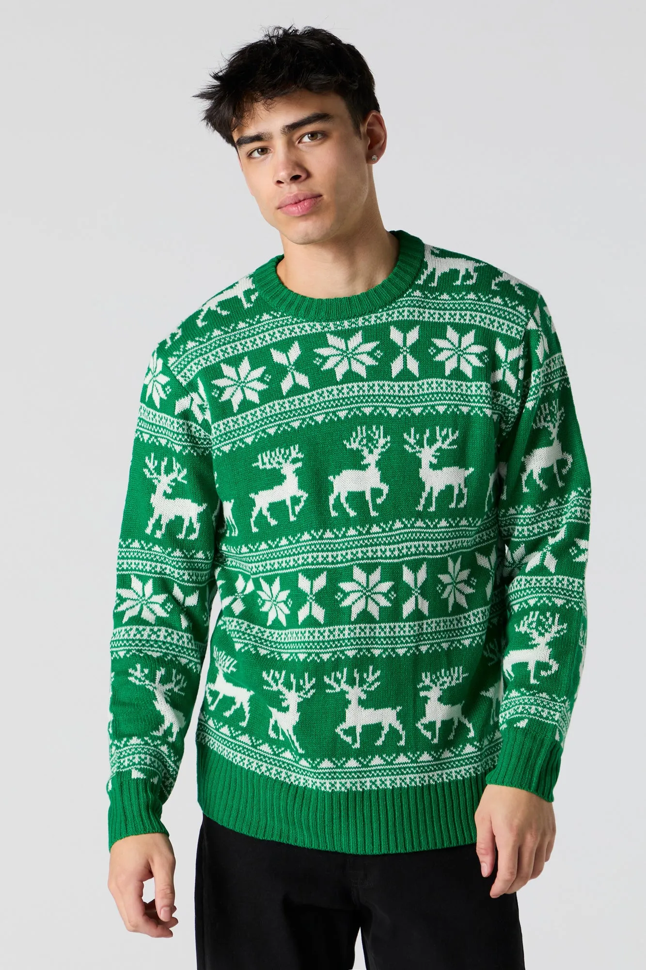 Chandail de Noël en tricot jacquard avec motif vert sold by Urban Planet