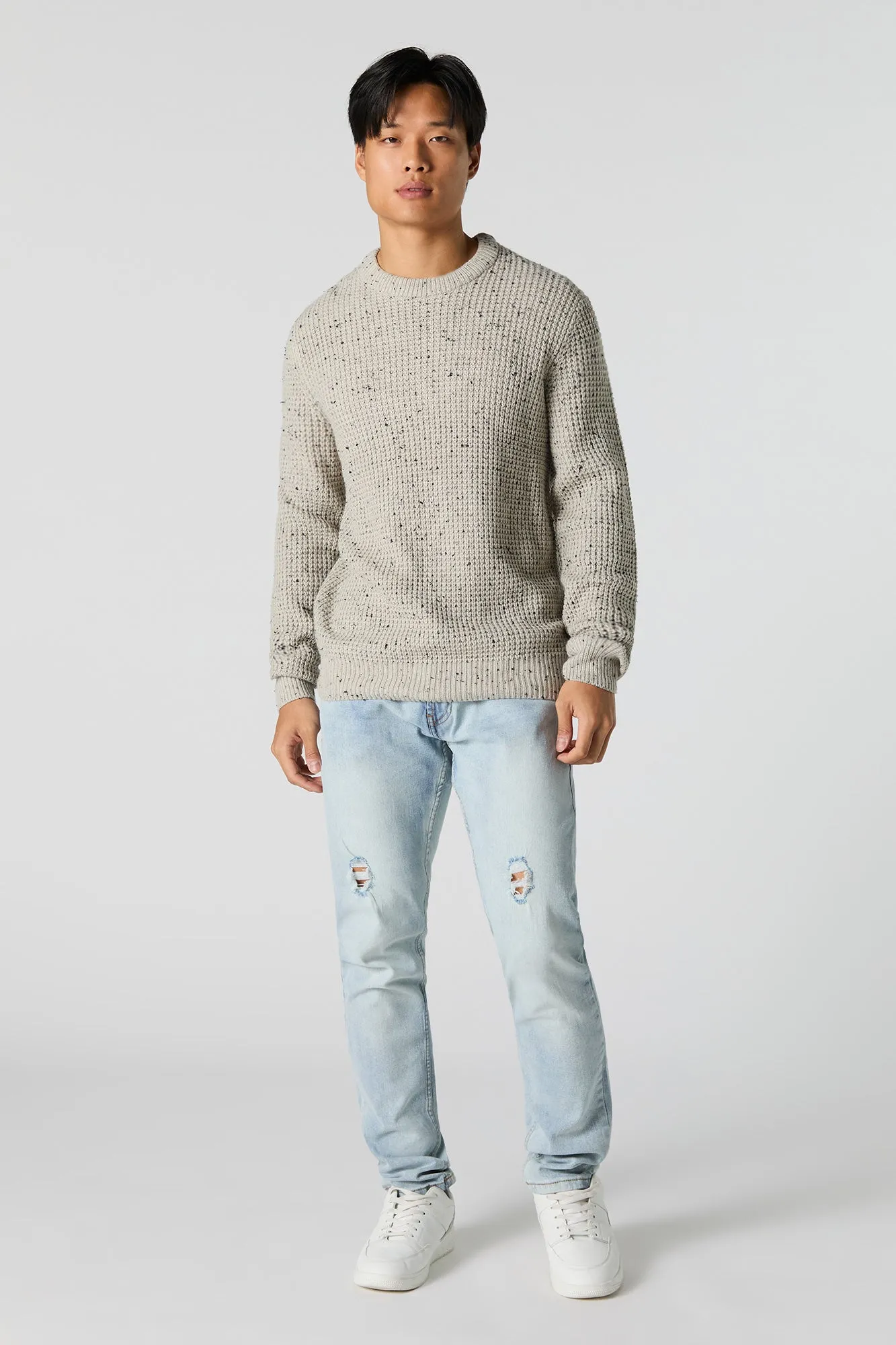 Jean sport d'aspect usé délavé pâle sold by Urban Planet product image thumbnail 2