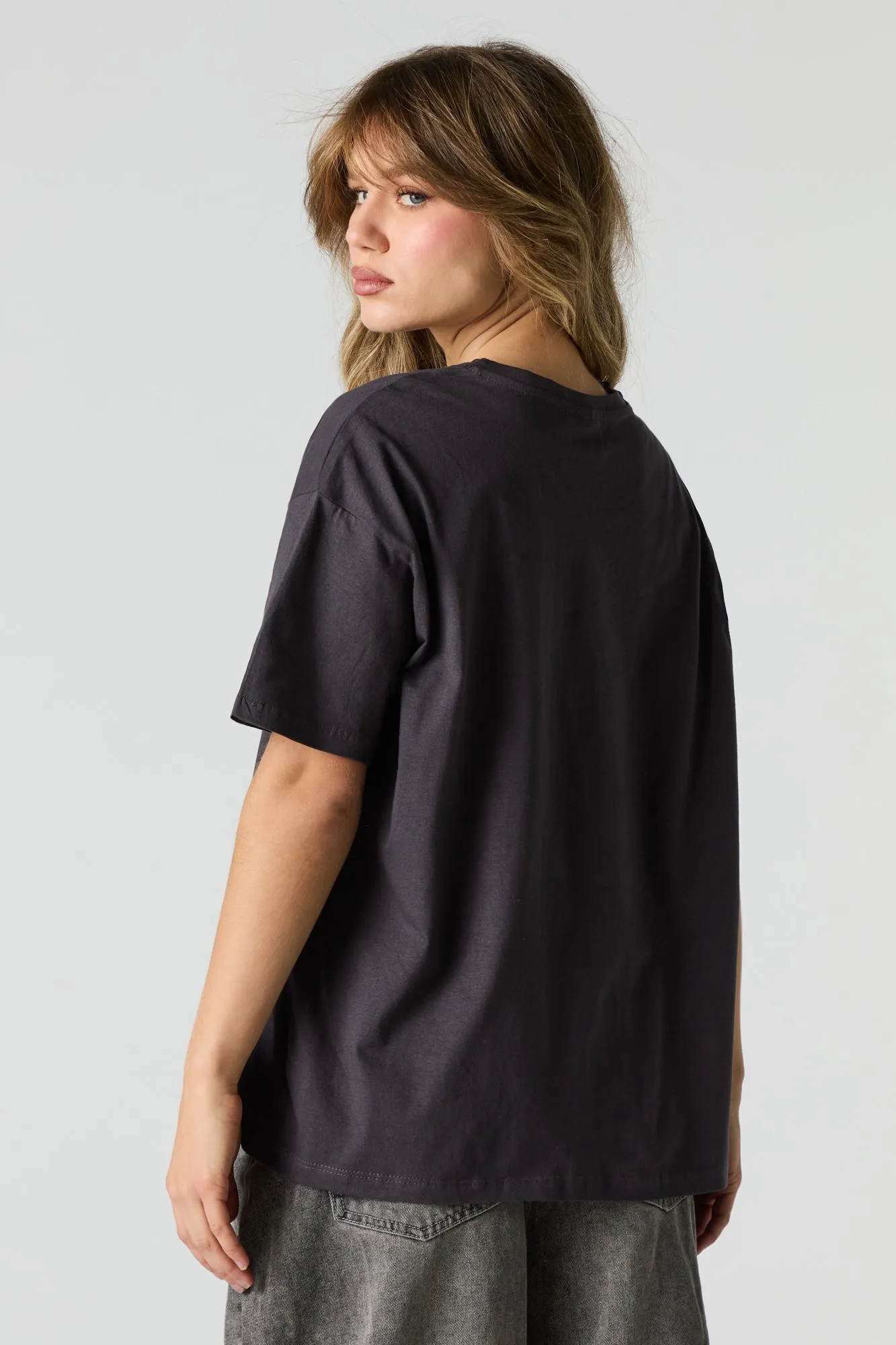 T-shirt de coupe garçonne à imprimé A Nightmare on Elm Street sold by Urban Planet product image thumbnail 2