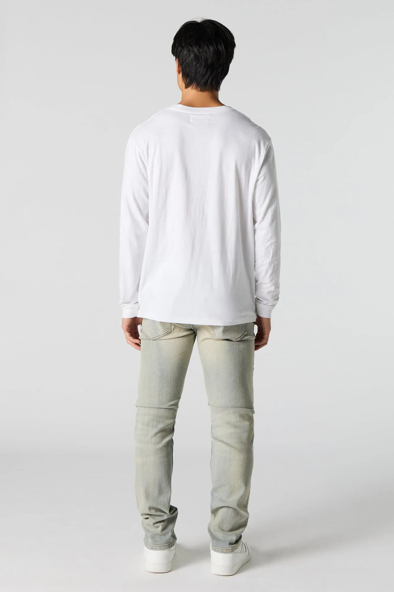 Jean ajusté d'aspect usé délavé pâle sold by Urban Planet product image thumbnail 3