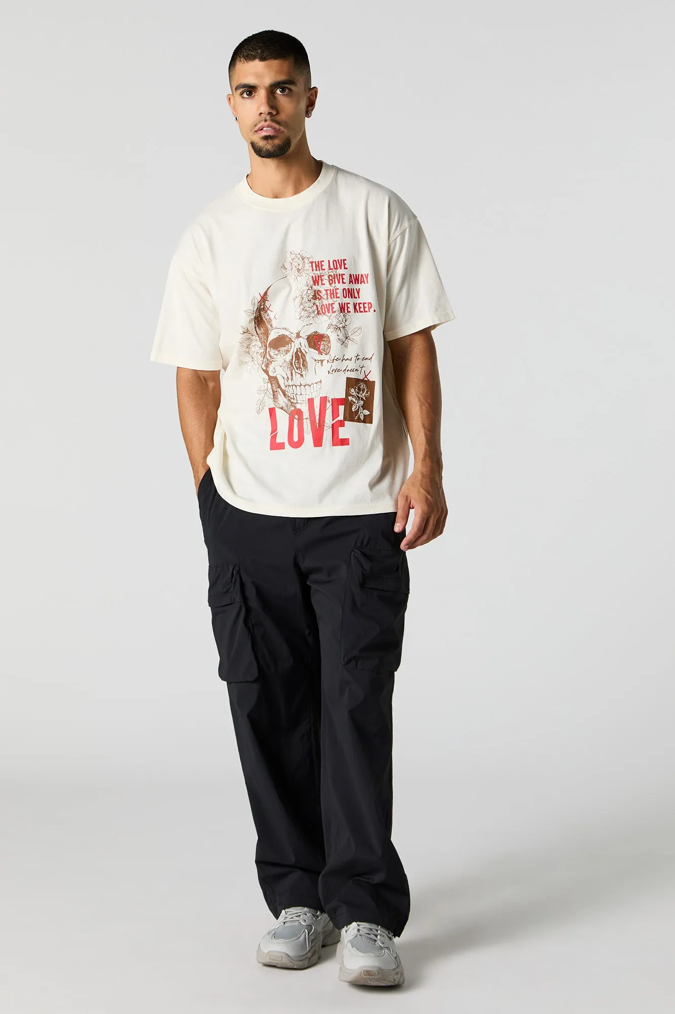T-shirt à imprimé Love We Give Away sold by Urban Planet product image thumbnail 3