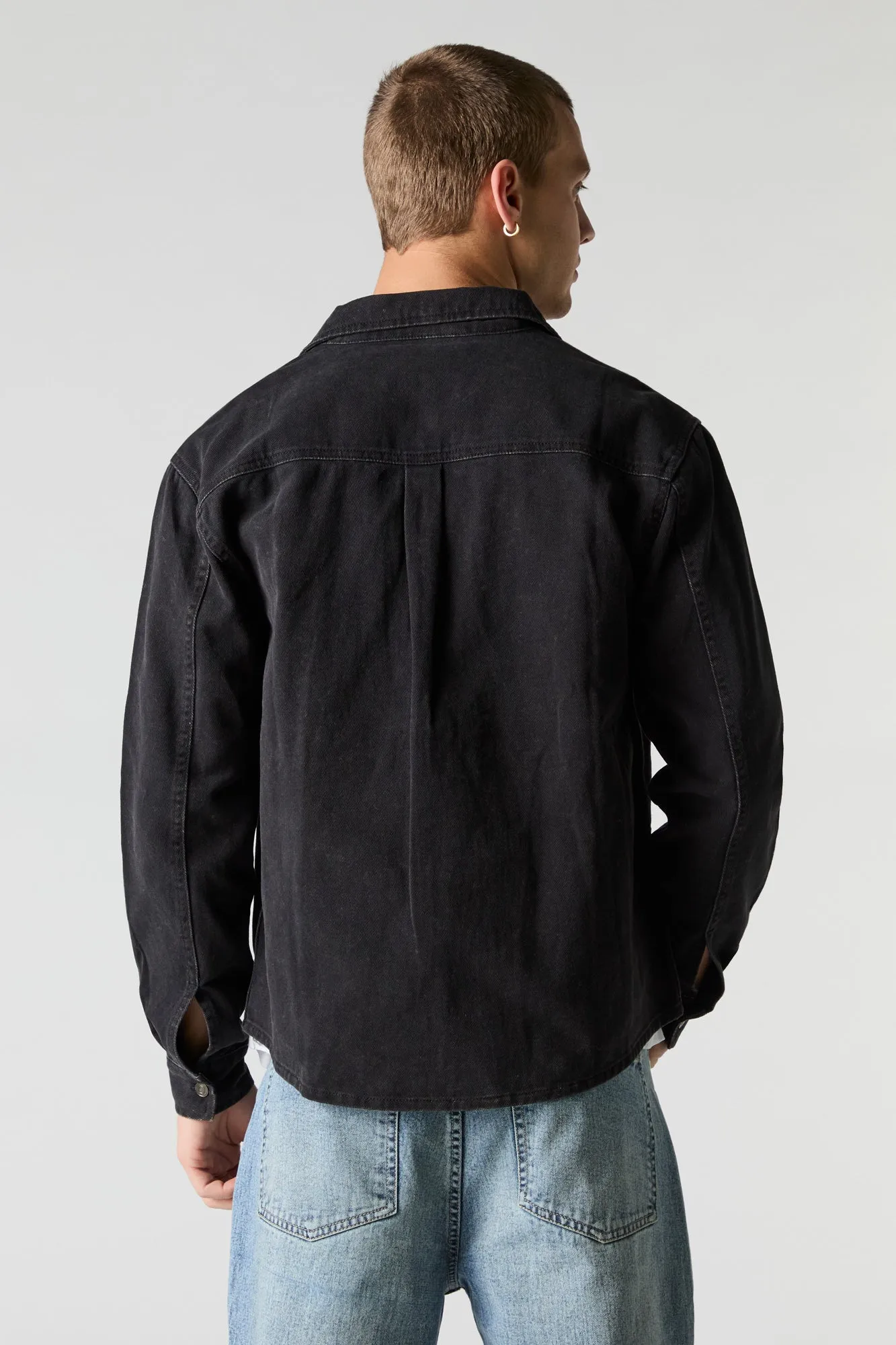 Haut boutonné en denim délavé avec col sold by Urban Planet product image thumbnail 5