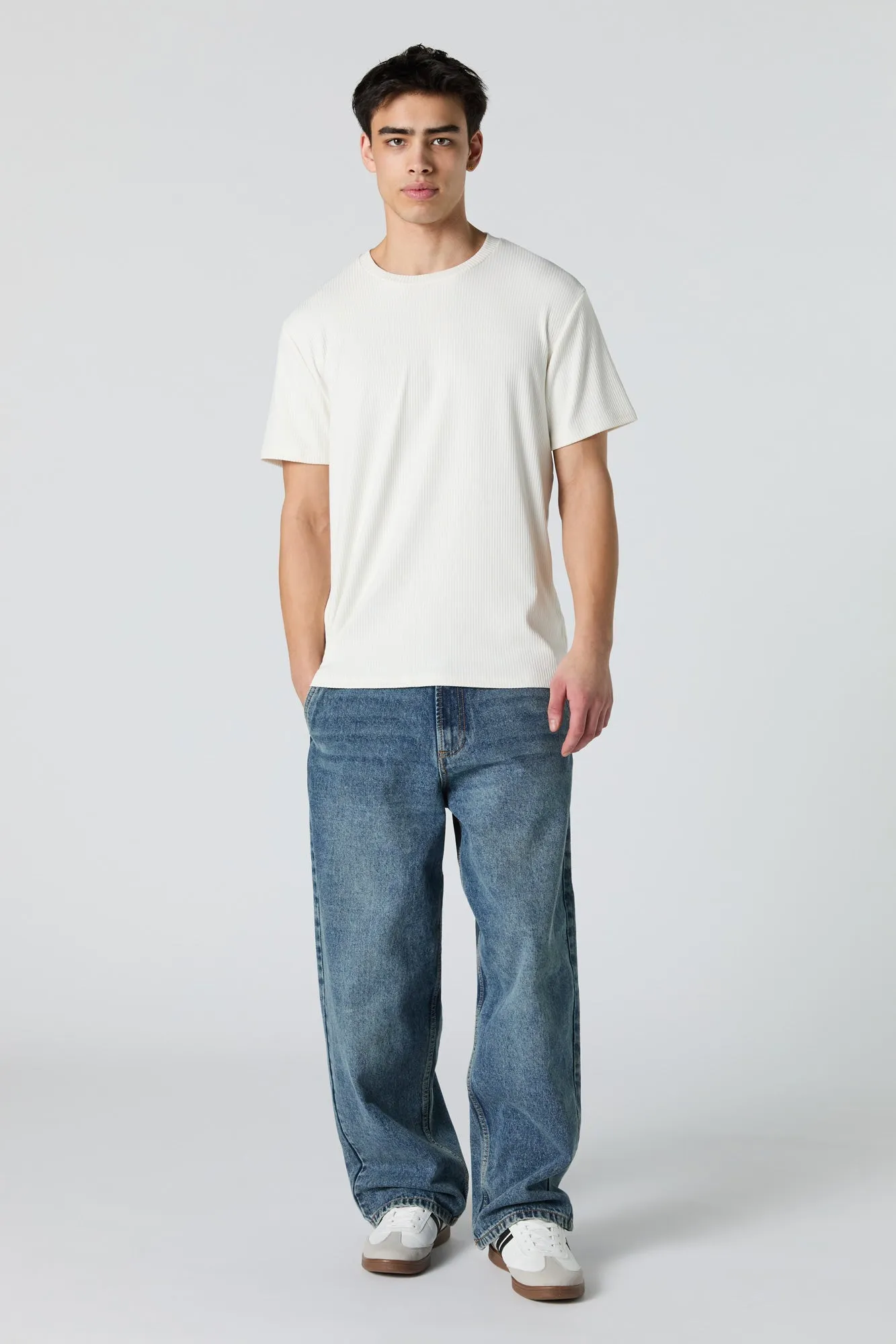 T-shirt ras du cou en tricot côtelé sold by Urban Planet product image thumbnail 3