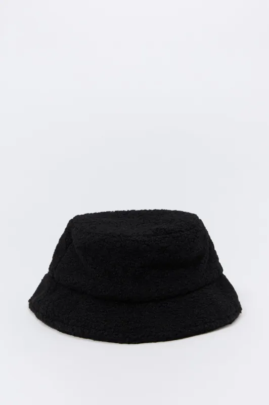 Chapeau pêcheur en sherpa sold by Urban Planet