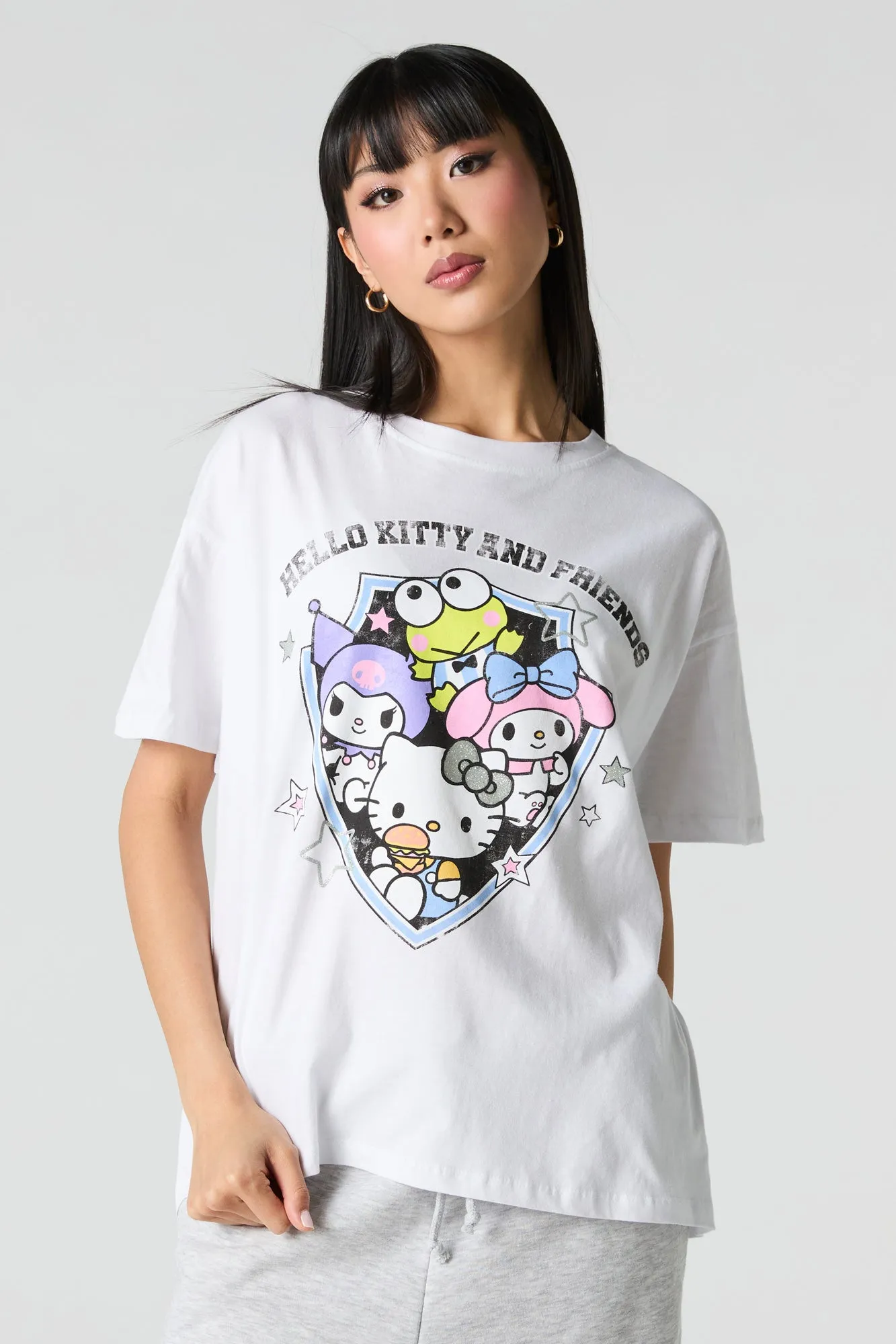 T-shirt coupe garçonne à imprimé Hello Kitty & Friends sold by Urban Planet