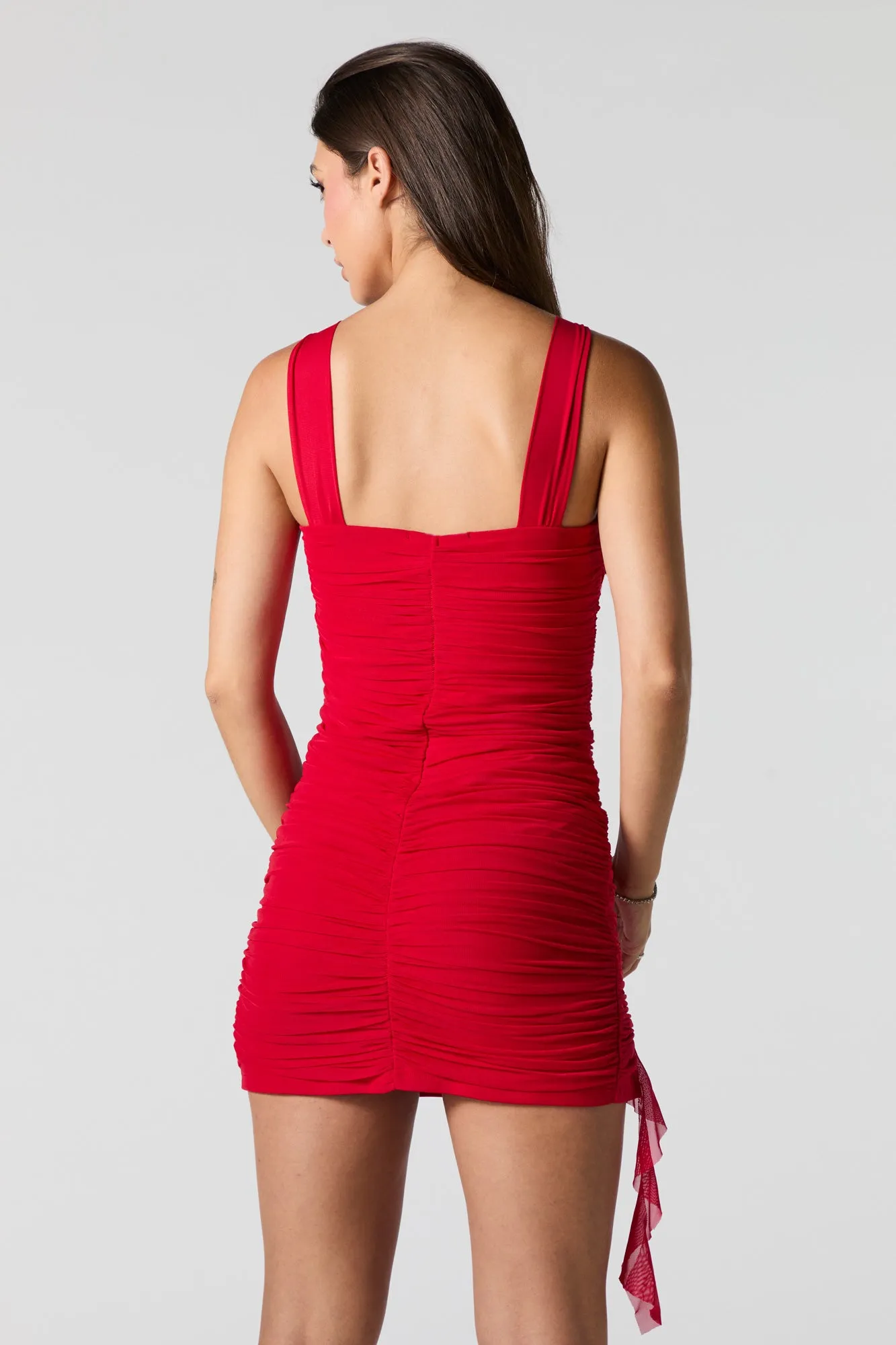 Minirobe à volant et ruché en filet sold by Urban Planet product image thumbnail 2