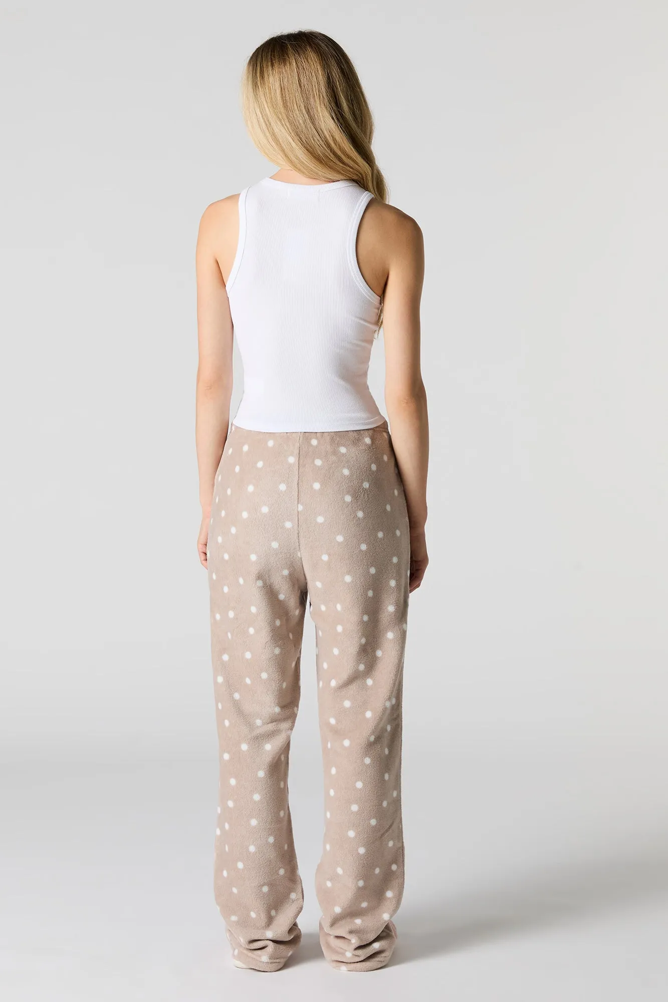 Ensemble pyjama avec débardeur et pantalon en peluche imprimée sold by Urban Planet product image thumbnail 4