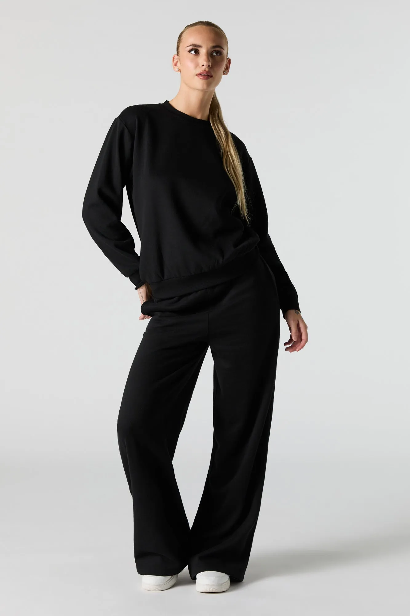 Chandail en molleton avec imprimé à pierres du Rhin Rebel Born sold by Urban Planet product image thumbnail 3