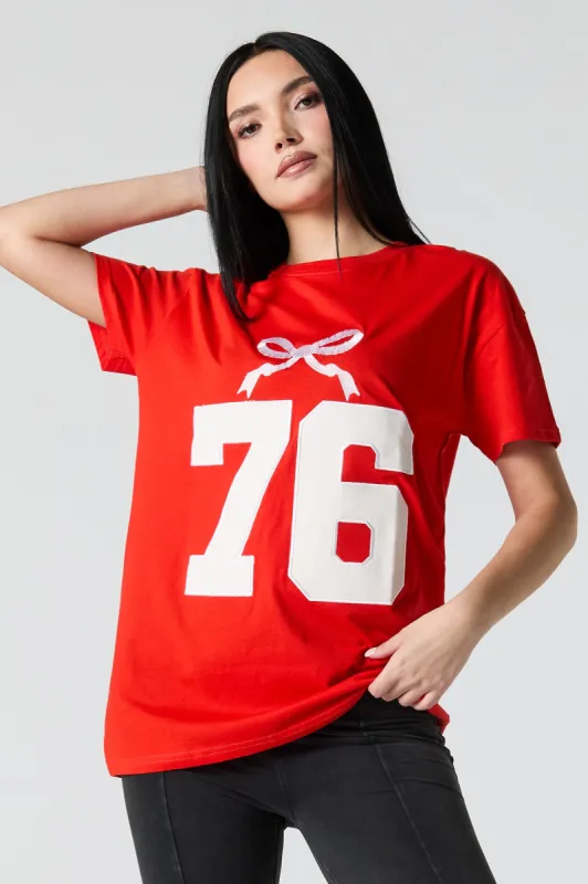 T-shirt de coupe garçonne avec motif brodé 76 en sergé avec boucle sold by Urban Planet