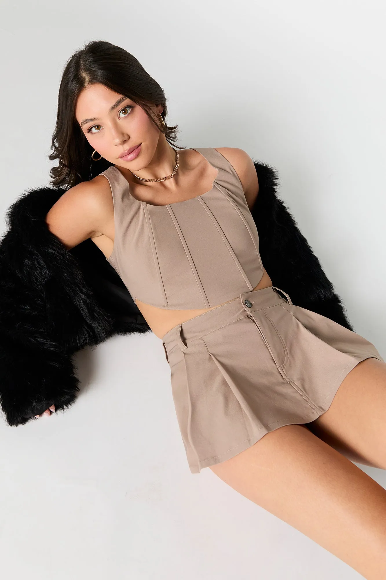 Minijupe-short plissée sold by Urban Planet