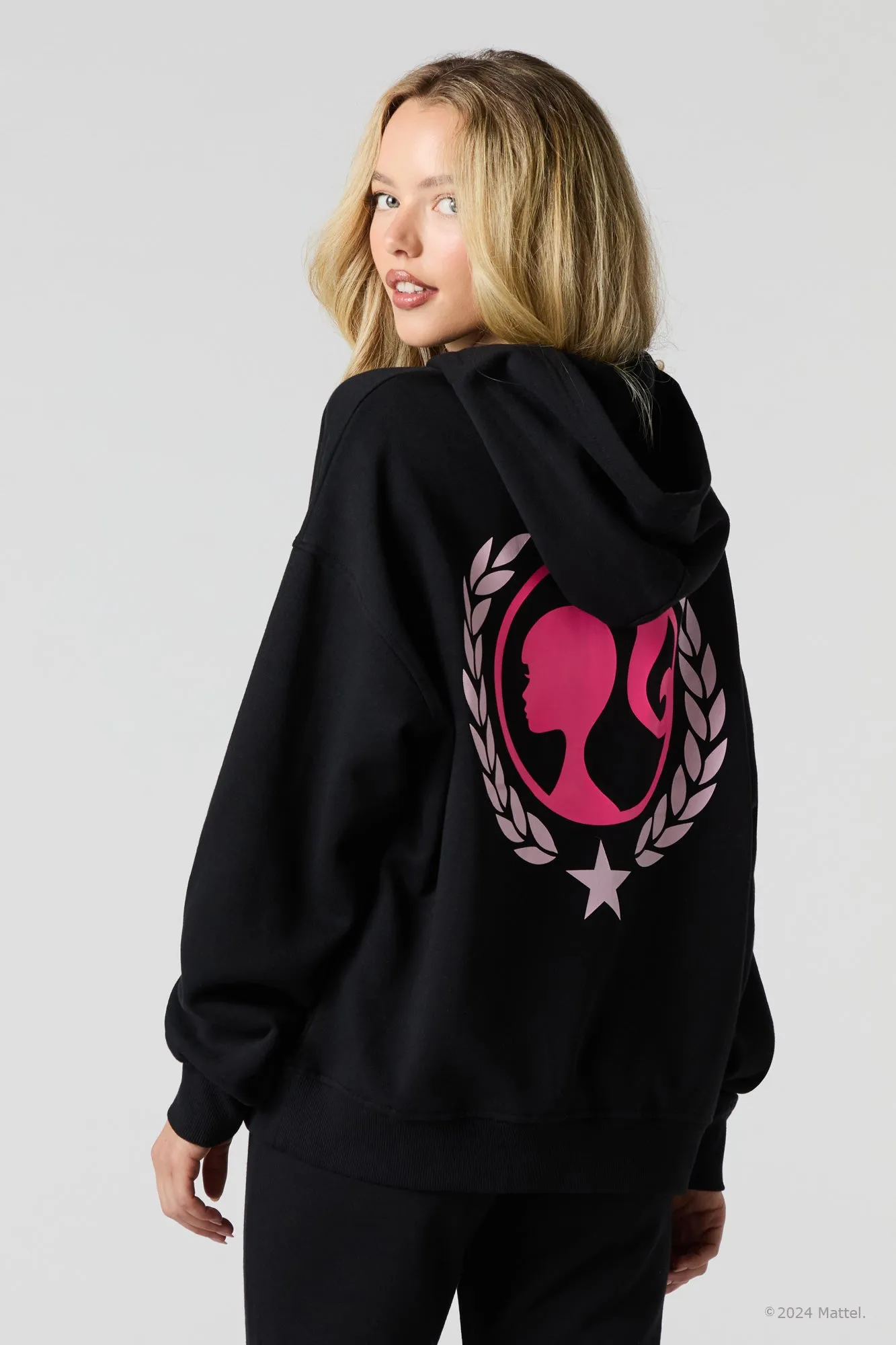 Haut à capuchonen molleton à imprimé Barbie™ sold by Urban Planet product image thumbnail 2