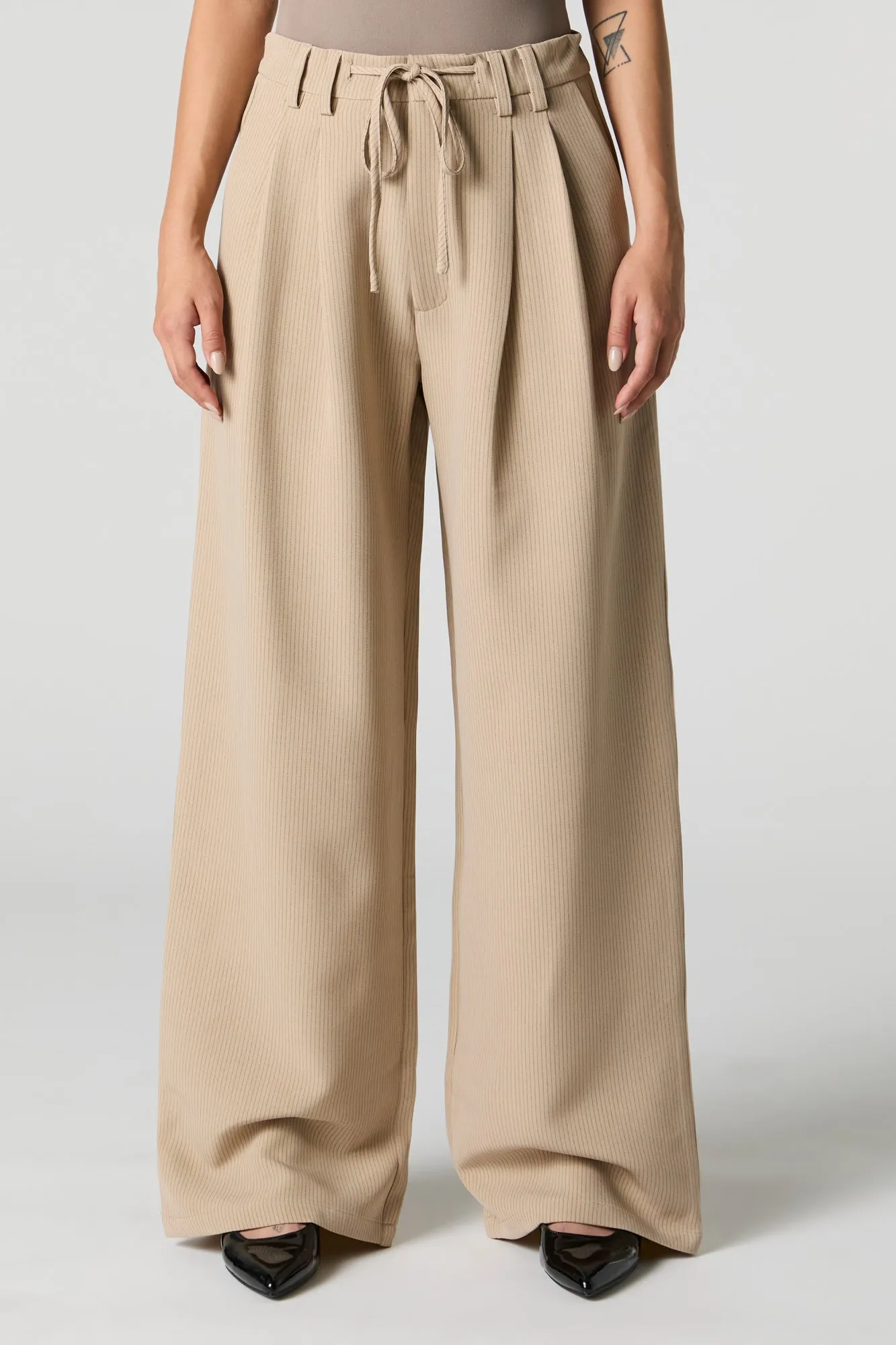 Pantalon habillé ample à taille coulissante sold by Urban Planet product image thumbnail 2