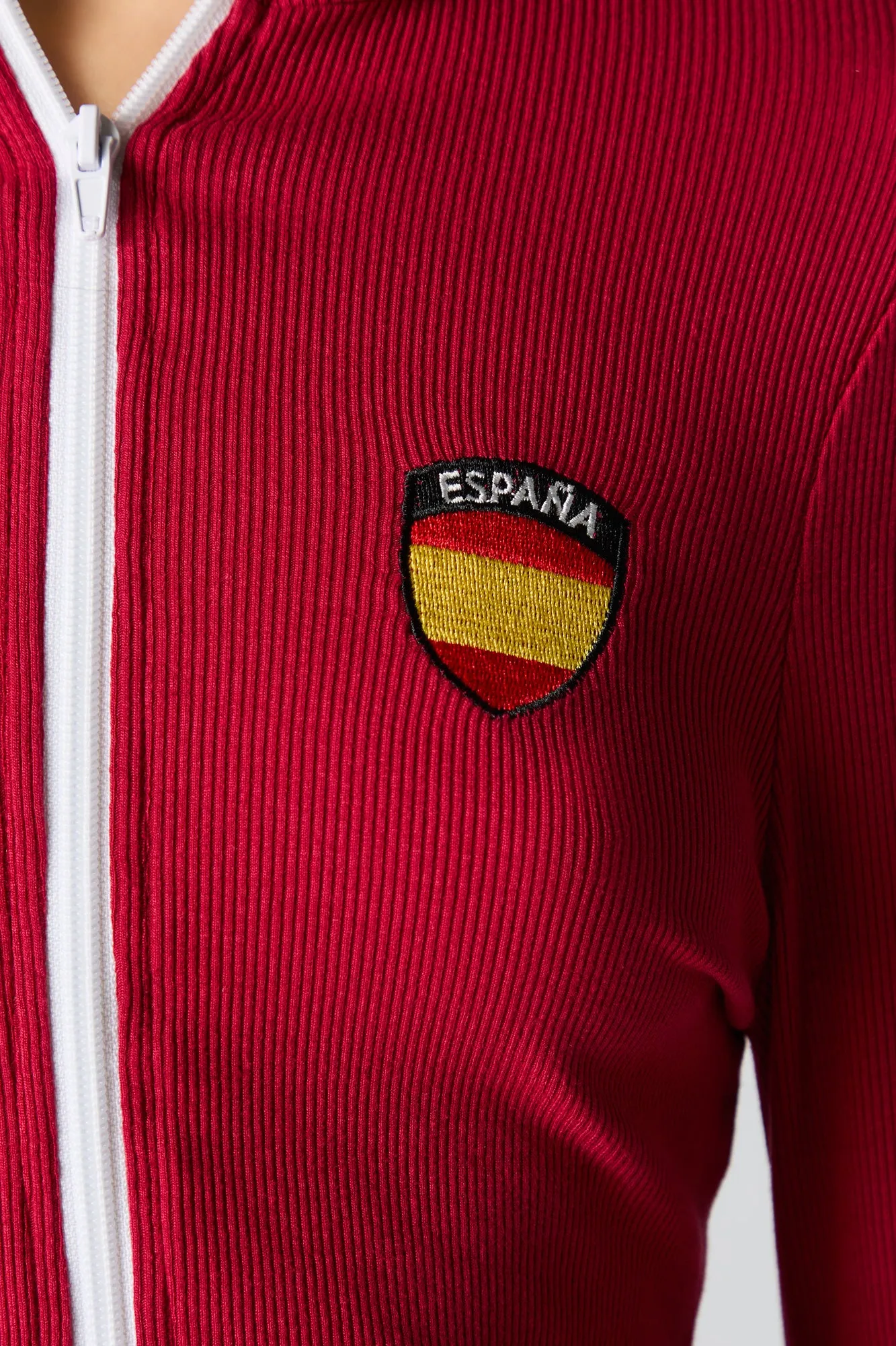 Haut sport côtelé avec motif brodé et fermeture à glissière sold by Urban Planet product image thumbnail 4