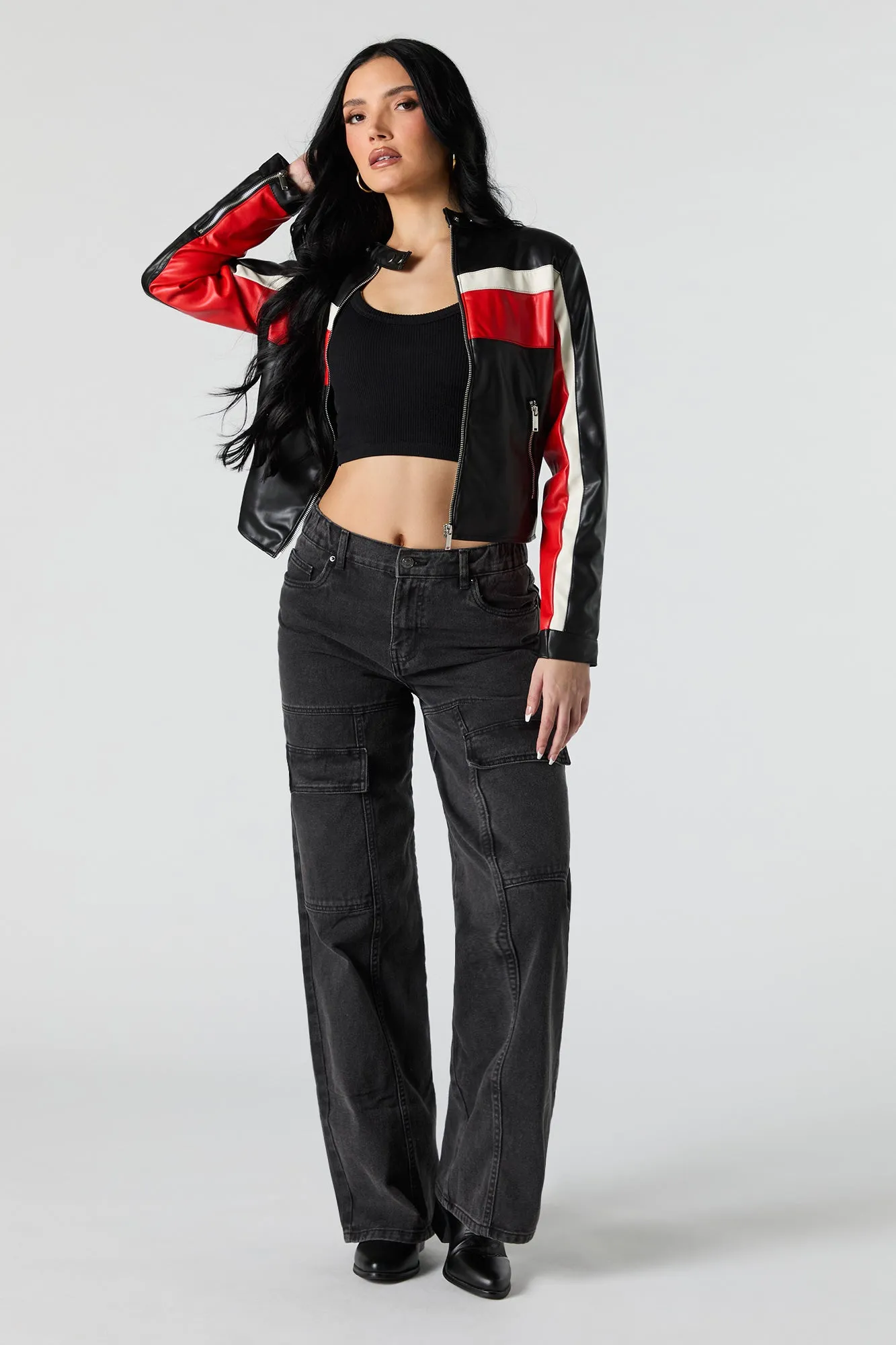 Blouson de style moto en similicuir avec blocs de couleurs sold by Urban Planet product image thumbnail 3