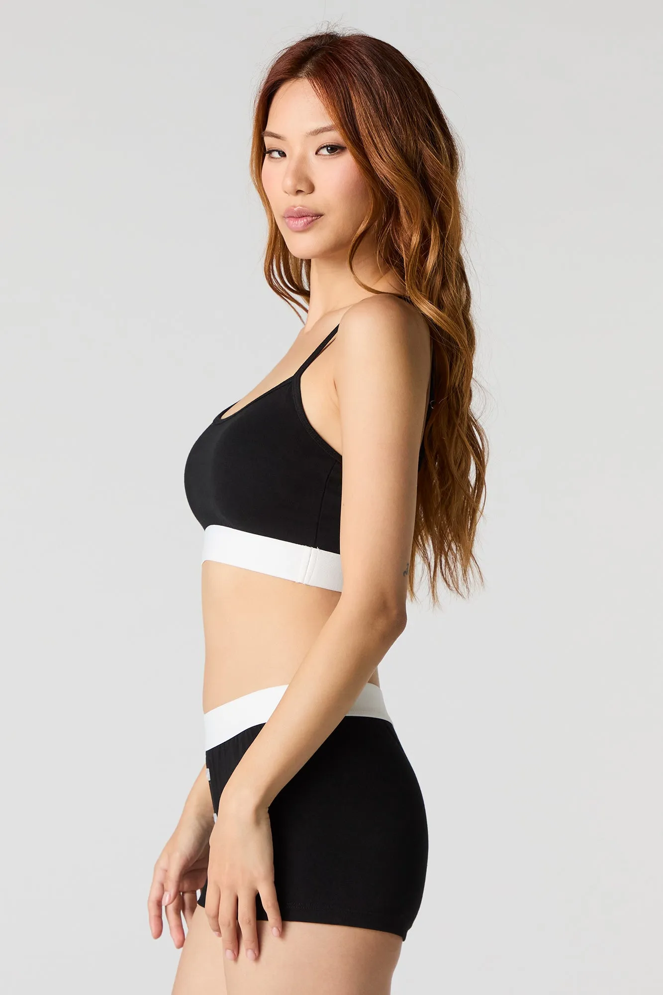 Ensemble deux pièces soutien-gorge-camisole et short garçonne sold by Urban Planet product image thumbnail 5