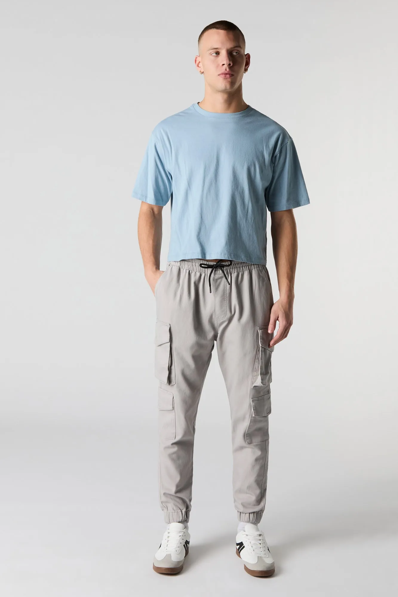 Jogger cargo en tricot doux sold by Urban Planet product image thumbnail 2