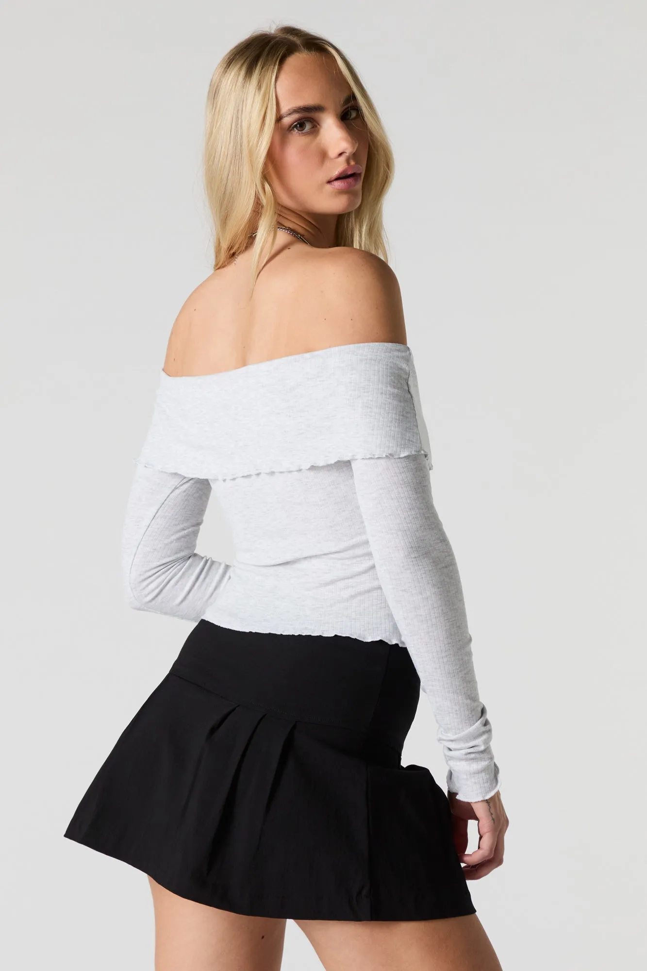 Haut côtelé à manche longue asymétrique et épaule dégagée sold by Urban Planet product image thumbnail 2