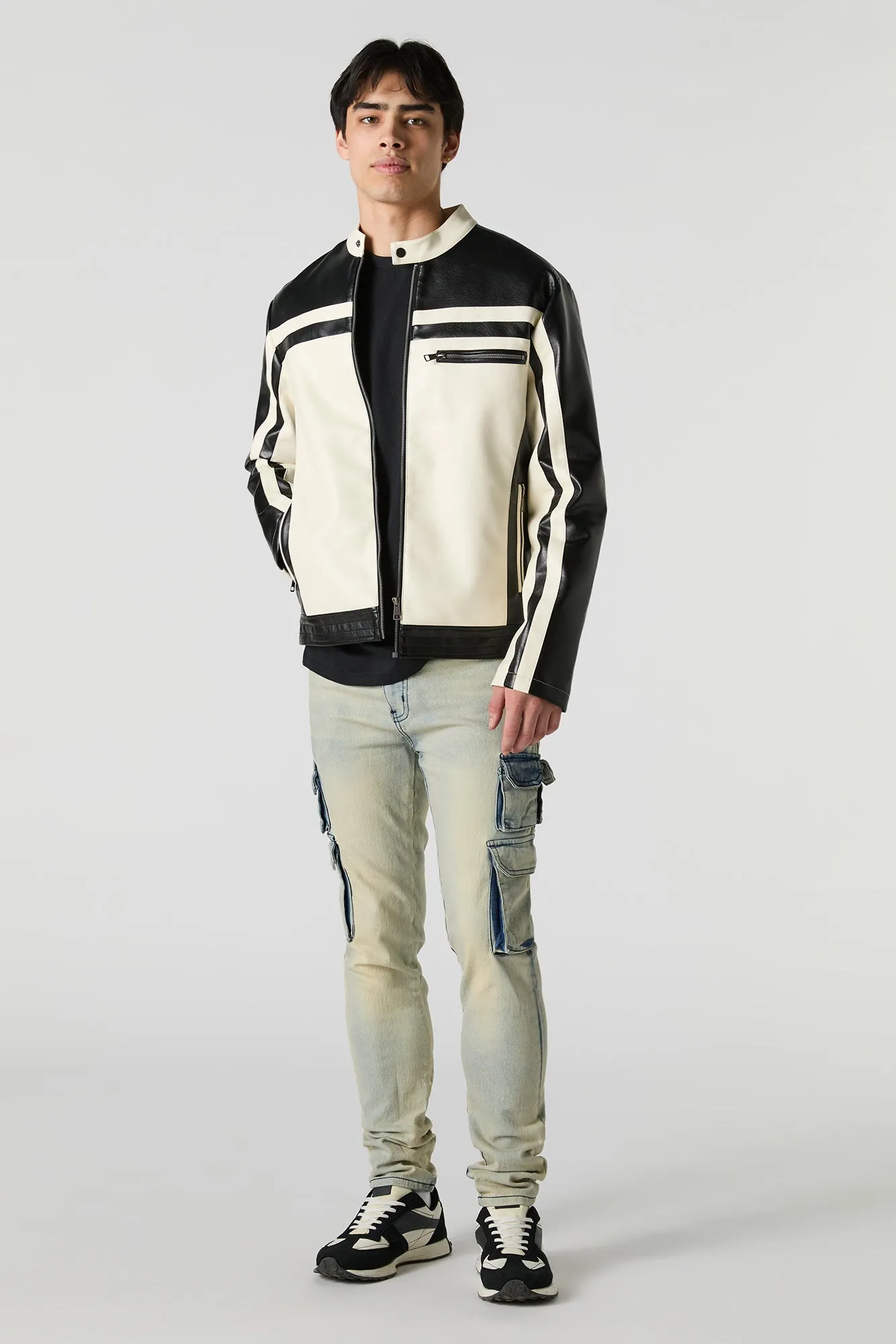 Blouson de style moto en similicuir avec blocs de couleurs sold by Urban Planet product image thumbnail 3