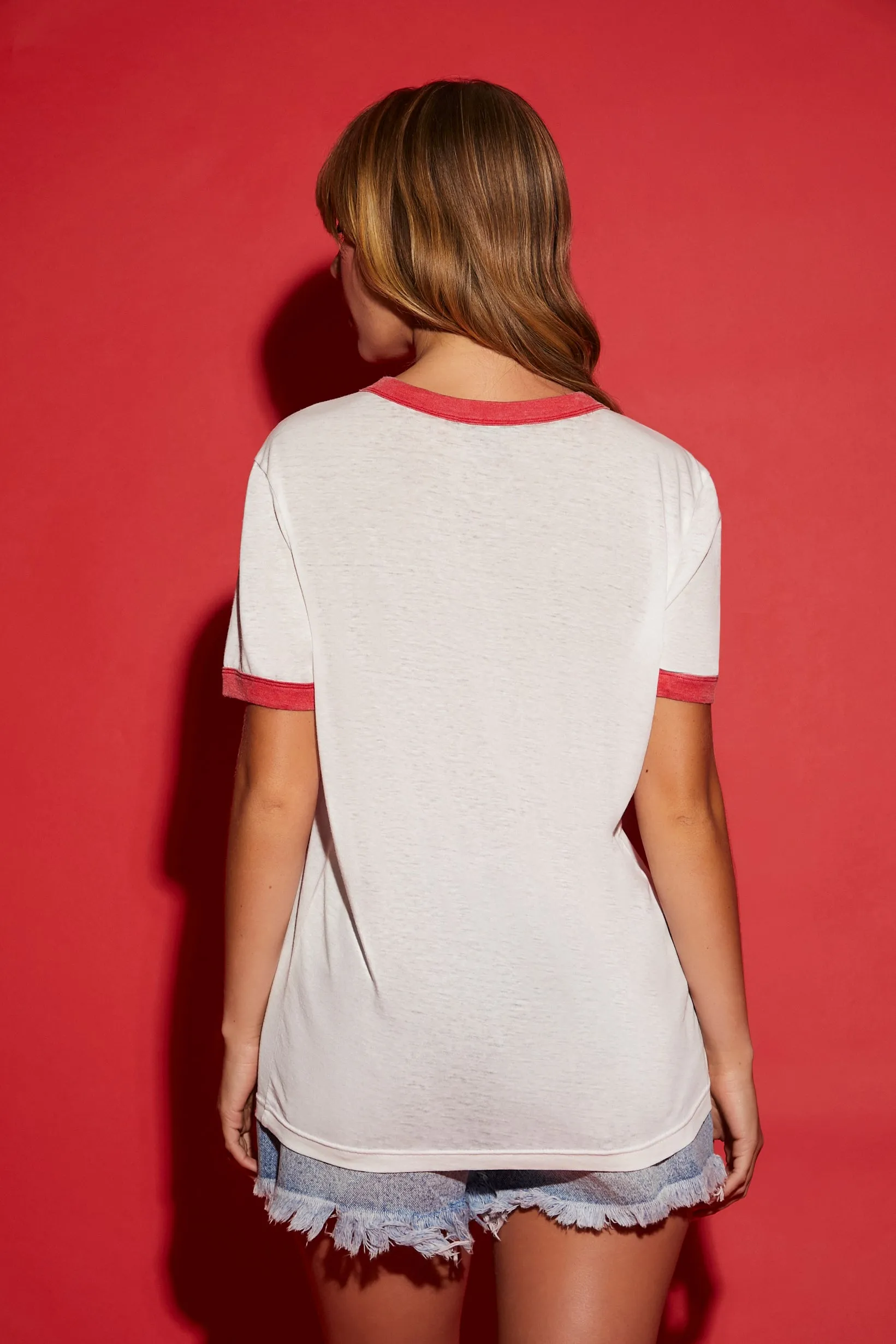 T-shirt à liséré contrastant avec imprimé Drink Coke sold by Urban Planet product image thumbnail 2