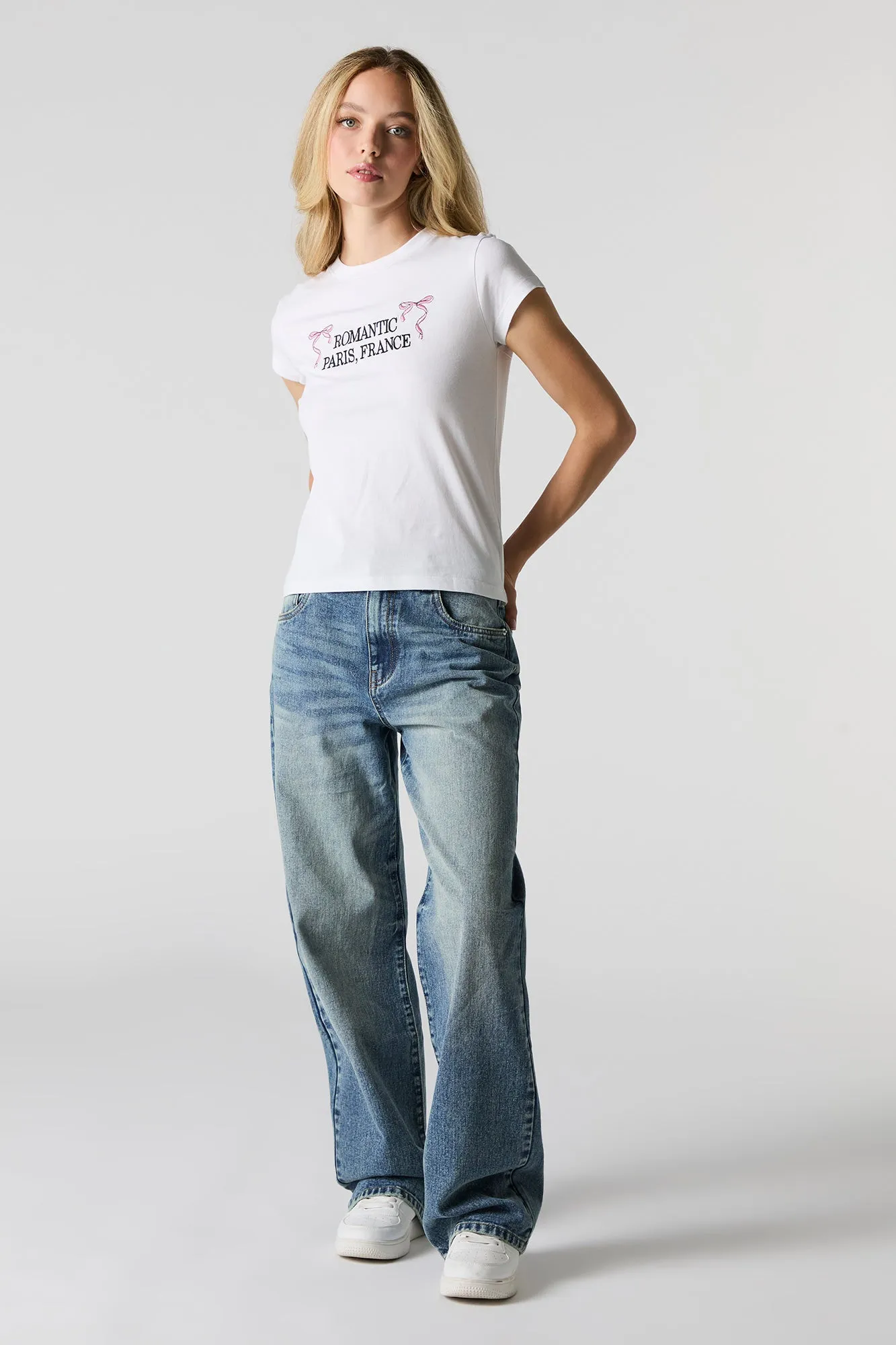 T-shirt ajusté avec motif brodé Paris France sold by Urban Planet product image thumbnail 3