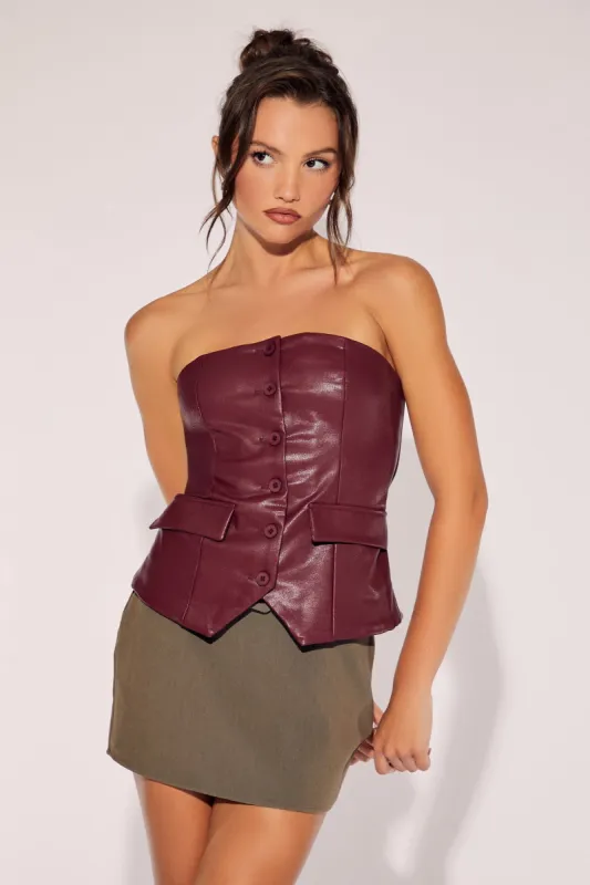 Haut tubulaire en similicuir sold by Urban Planet