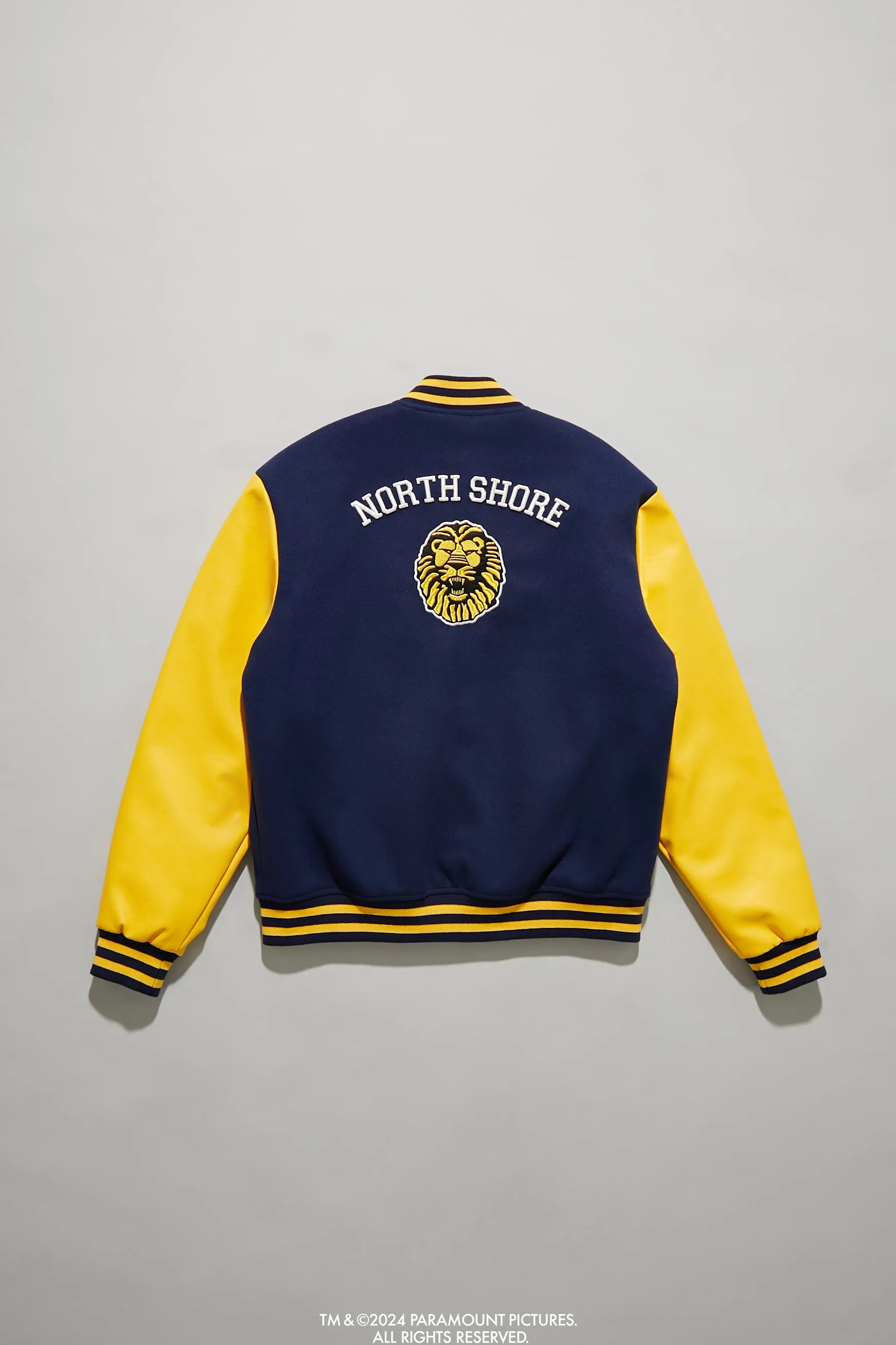Blouson Letterman avec empiècement Mean Girls en chenille sold by Urban Planet product image thumbnail 3