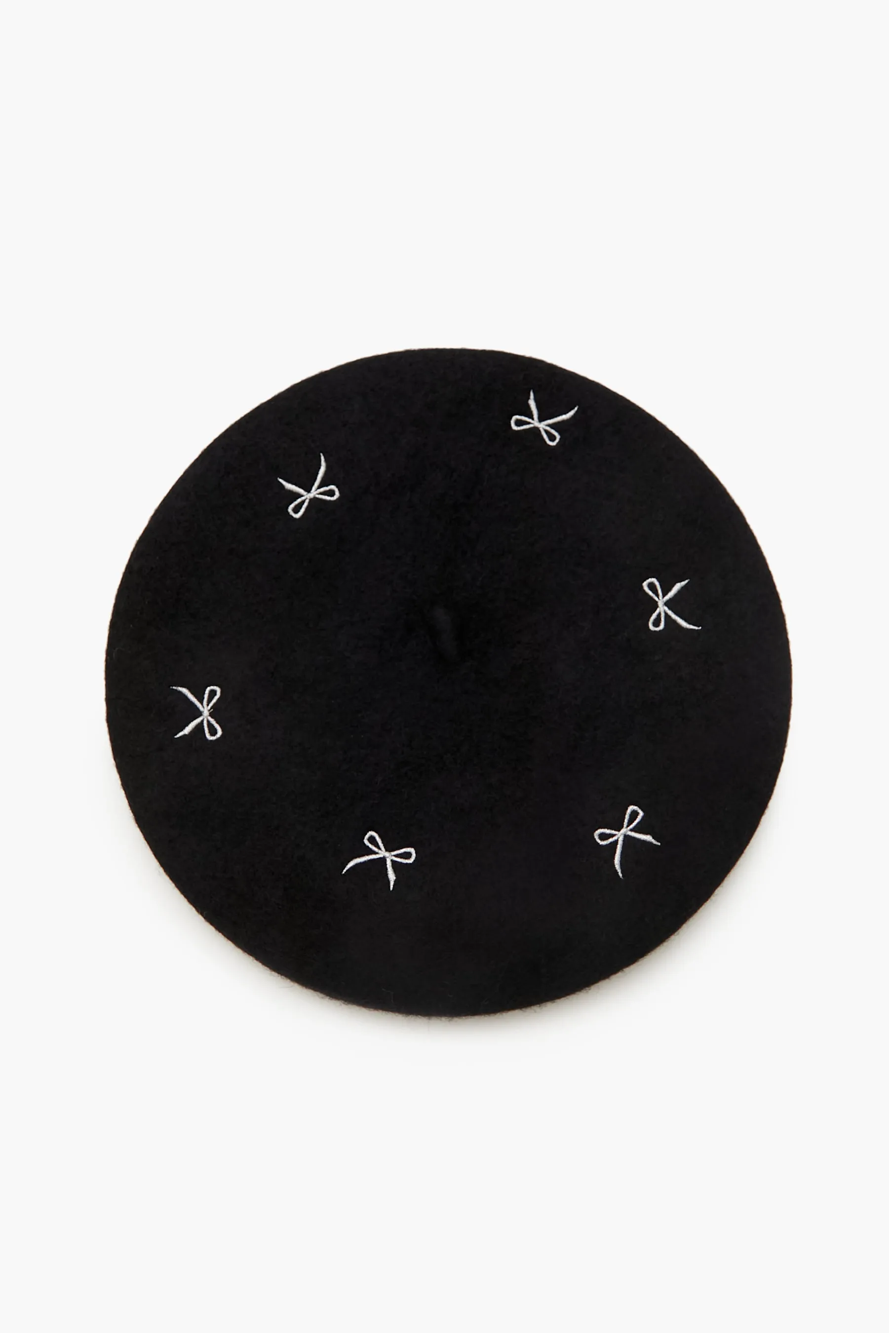 Bérêt avec motif brodé Bow sold by Urban Planet