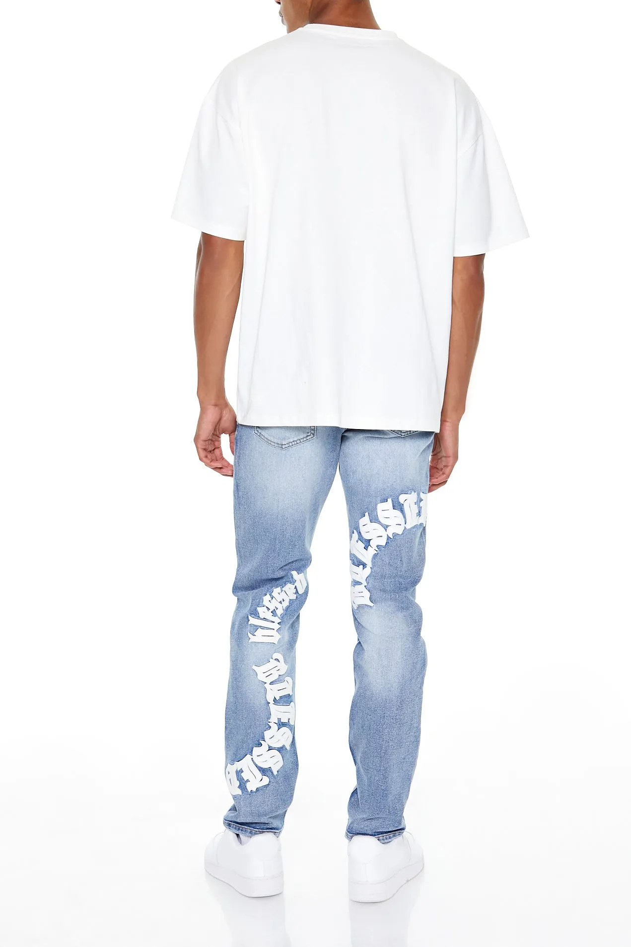 Jean à jambe mince délavé à la pierre avec motif brodé Blessed sold by Urban Planet product image thumbnail 3