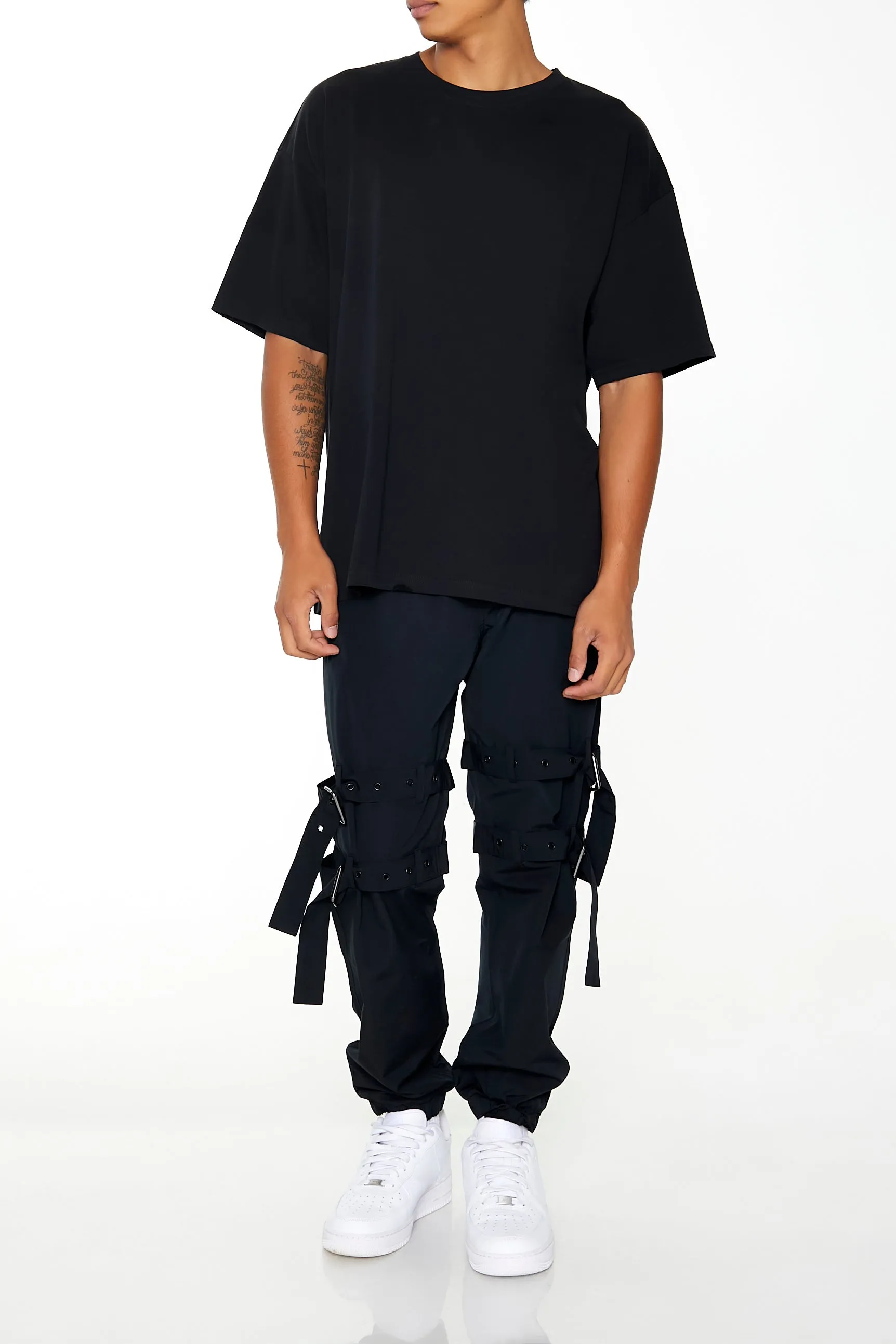 Jogger à taille coulissante avec boucle sold by Urban Planet product image thumbnail 2