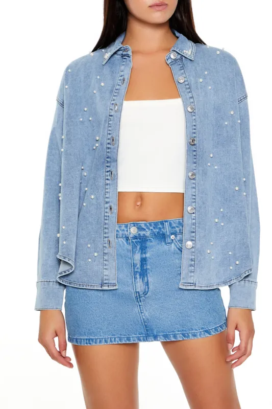 Haut boutonné en denim avec similiperles sold by Urban Planet