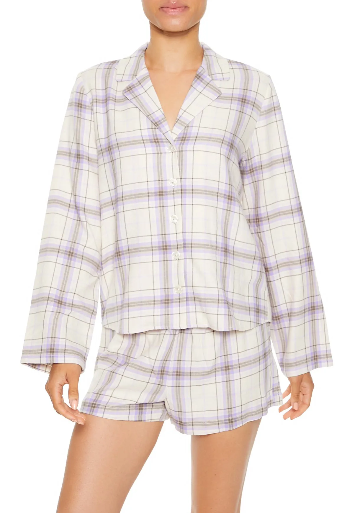 Ensemble pyjama avec haut boutonné et short à carreaux sold by Urban Planet product image thumbnail 2