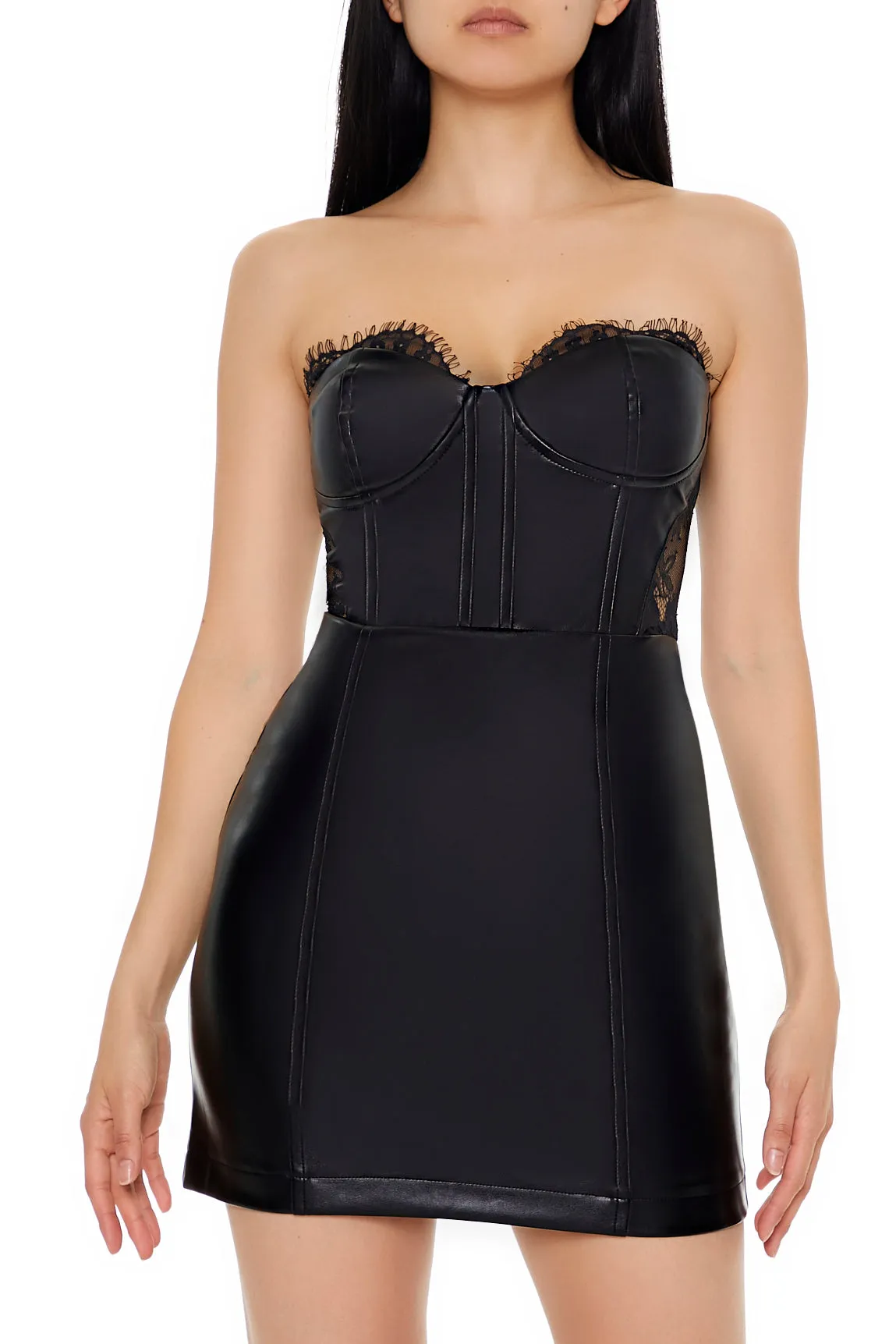 Minirobe corset en similicuir avec dentelle sold by Urban Planet product image thumbnail 2