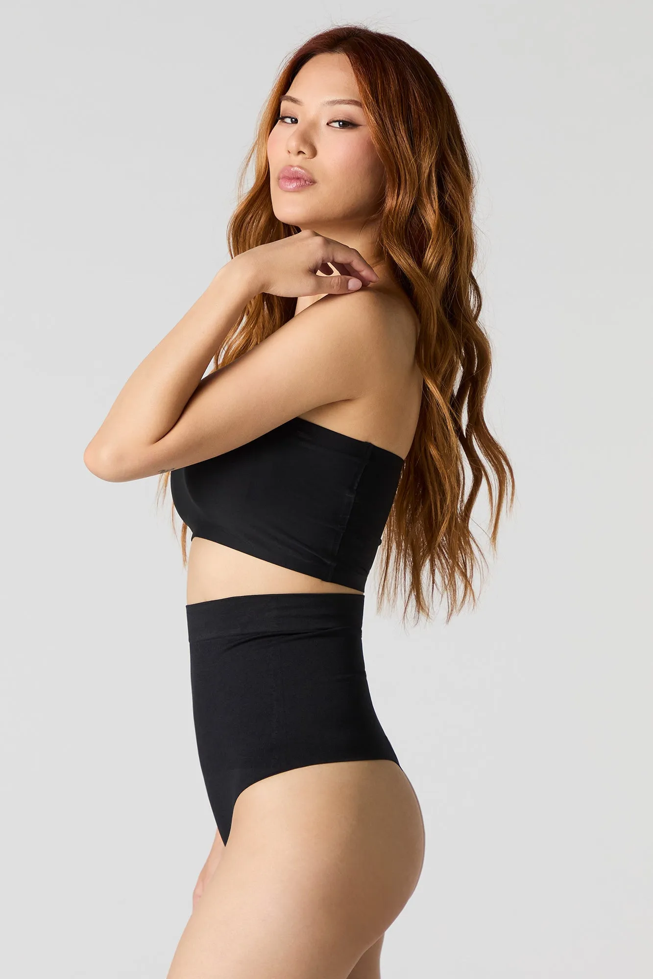 Tanga gainante sans couture à taille haute sold by Urban Planet product image thumbnail 5