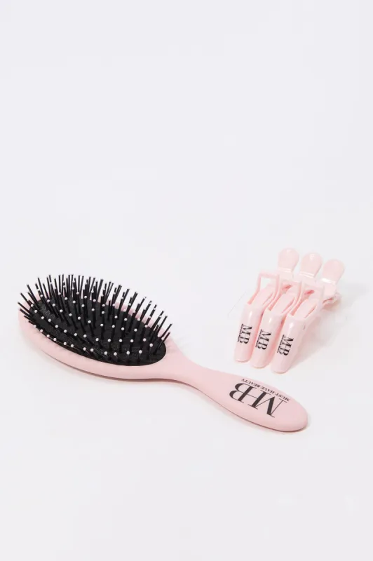 Ensemble de brosse et pinces à cheveux (4 pièces) sold by Urban Planet