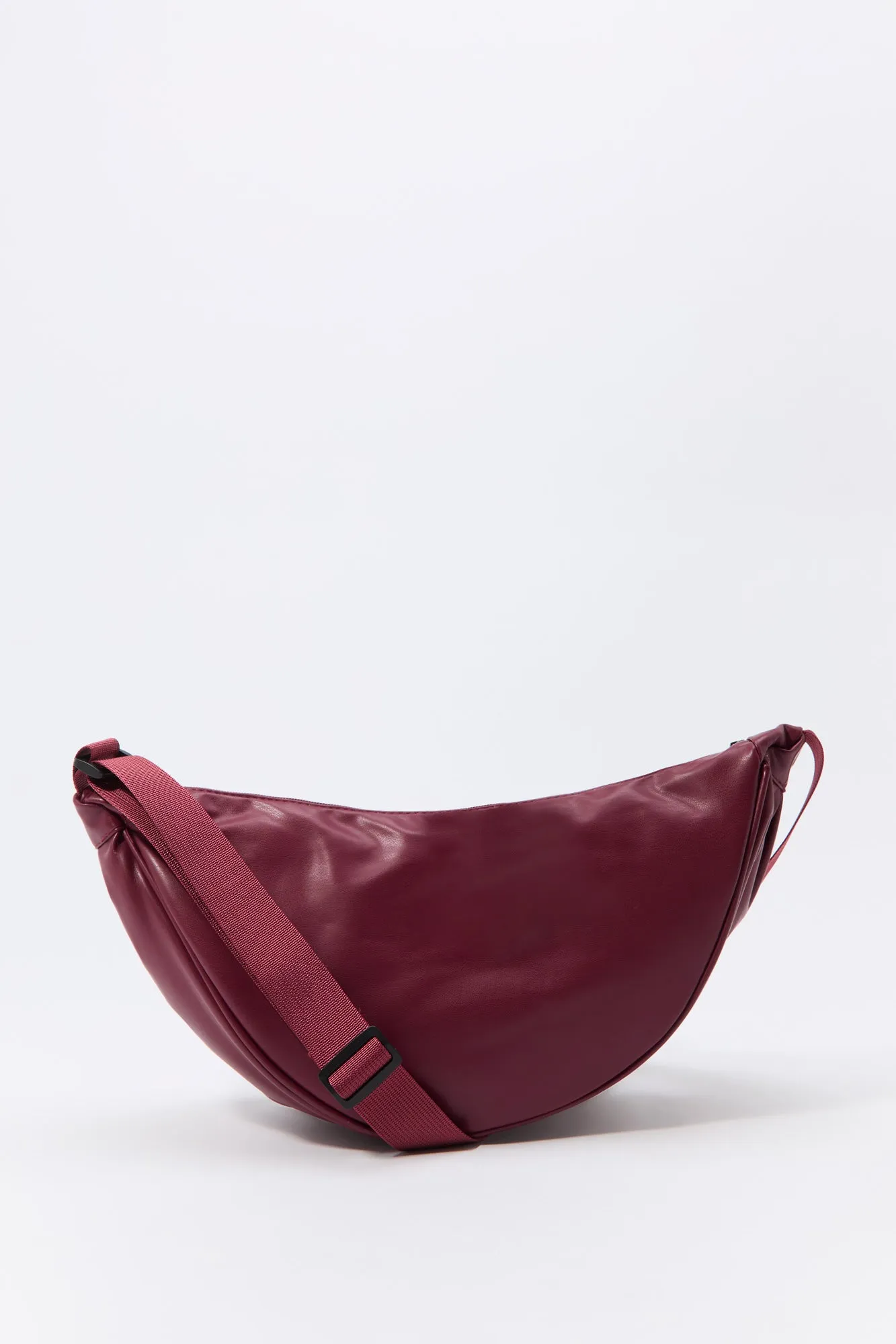Sac demi-lune en similicuir sold by Urban Planet