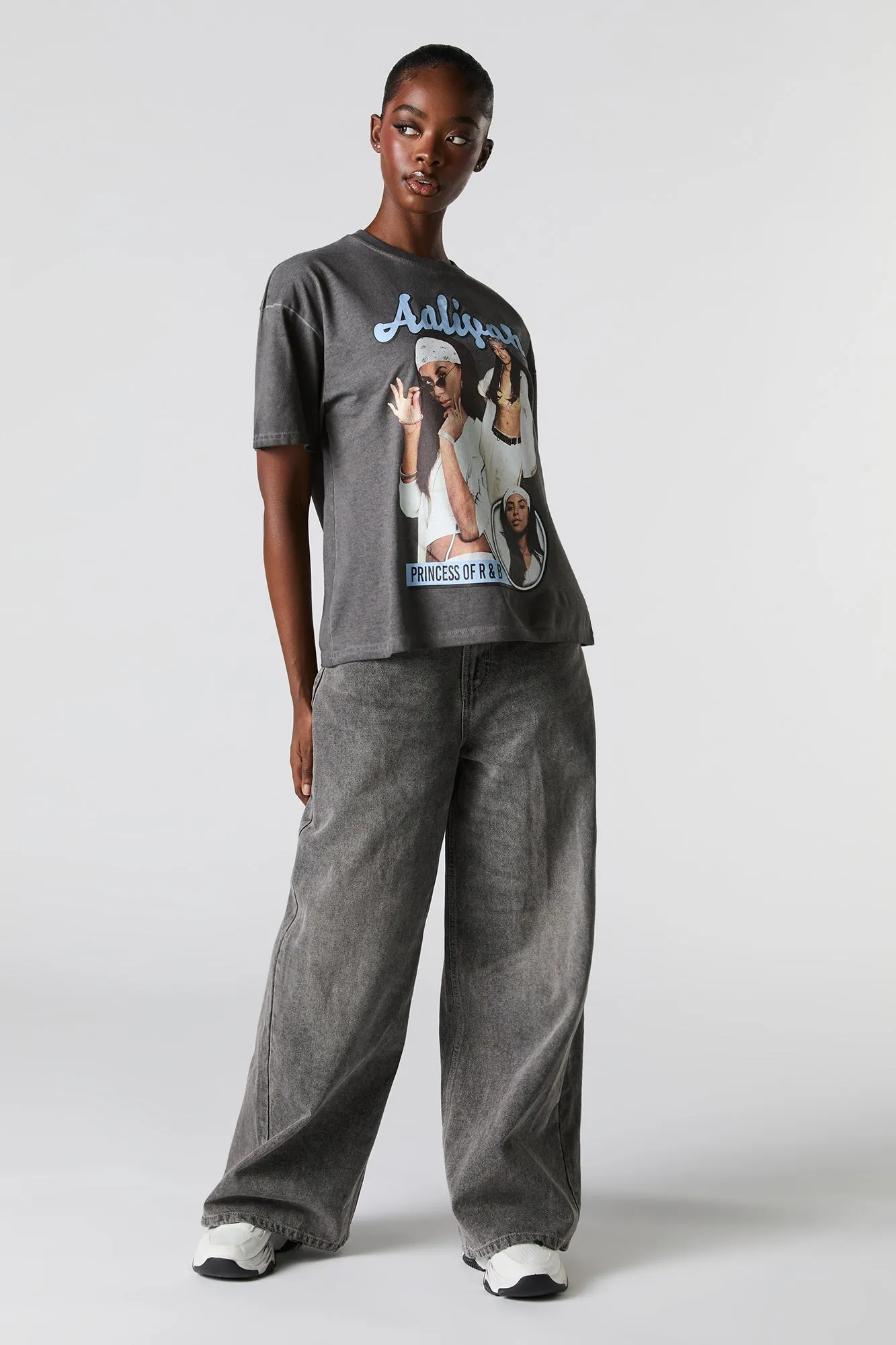 Aaliyah Graphic Washed Boyfriend T-Shirt sold by Urban Planet product image thumbnail 3