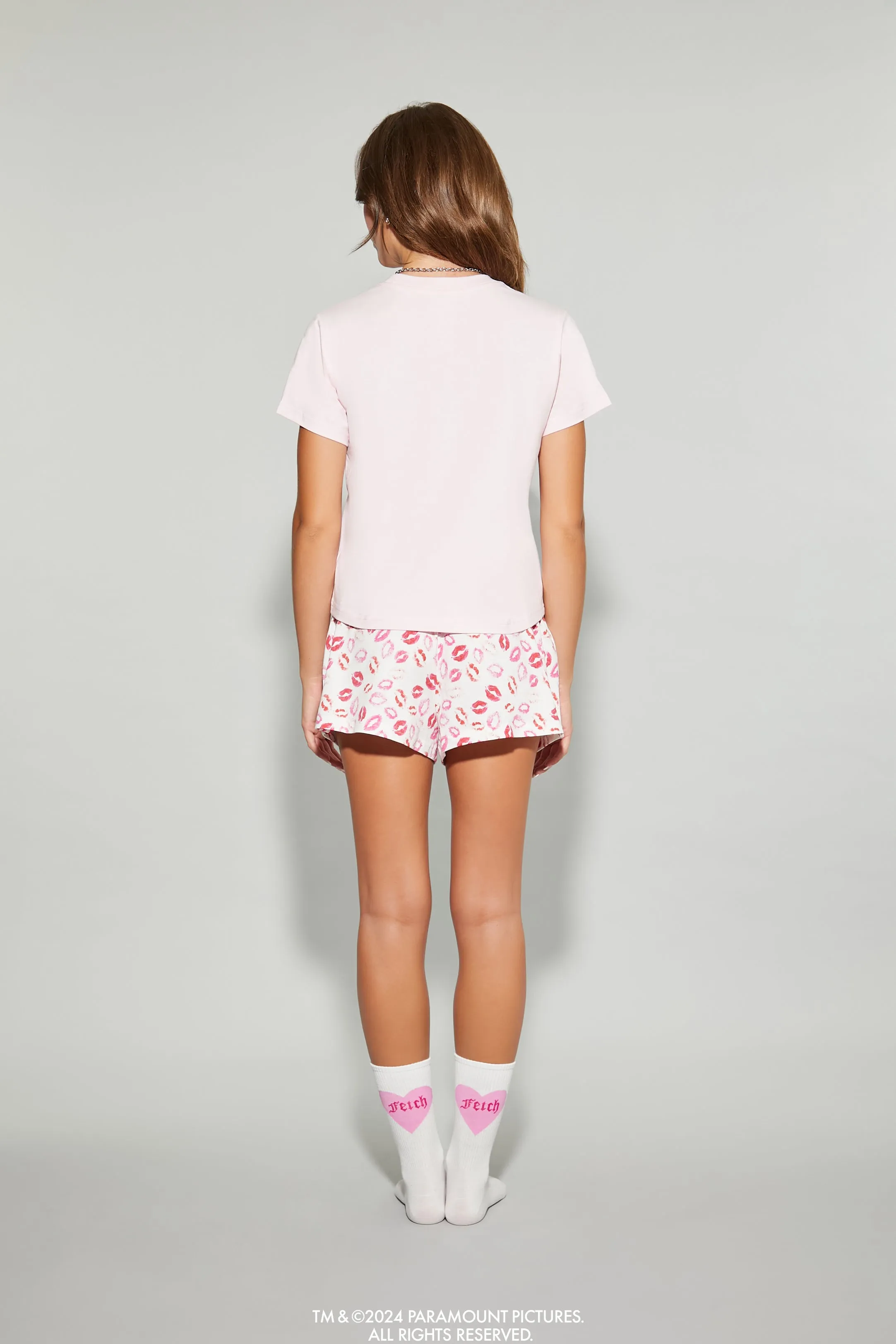 Ensemble pyjama avec t-shirt et short à imprimé Mean Girls Burn Book sold by Urban Planet product image thumbnail 2