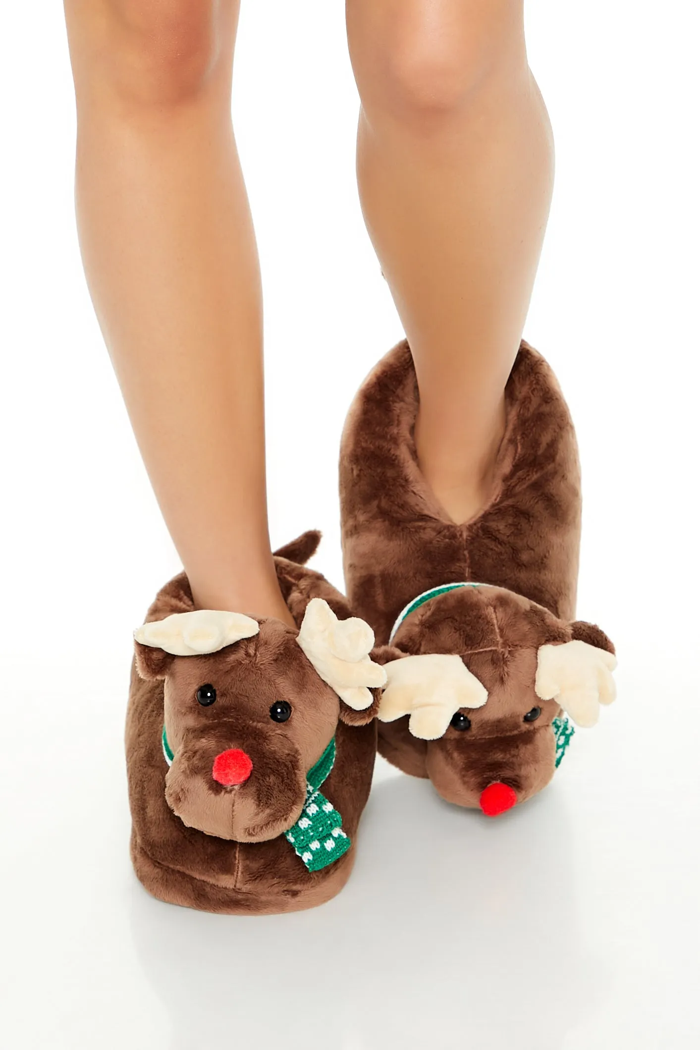 Pantoufles en peluche à imprimé Renne sold by Urban Planet product image thumbnail 3